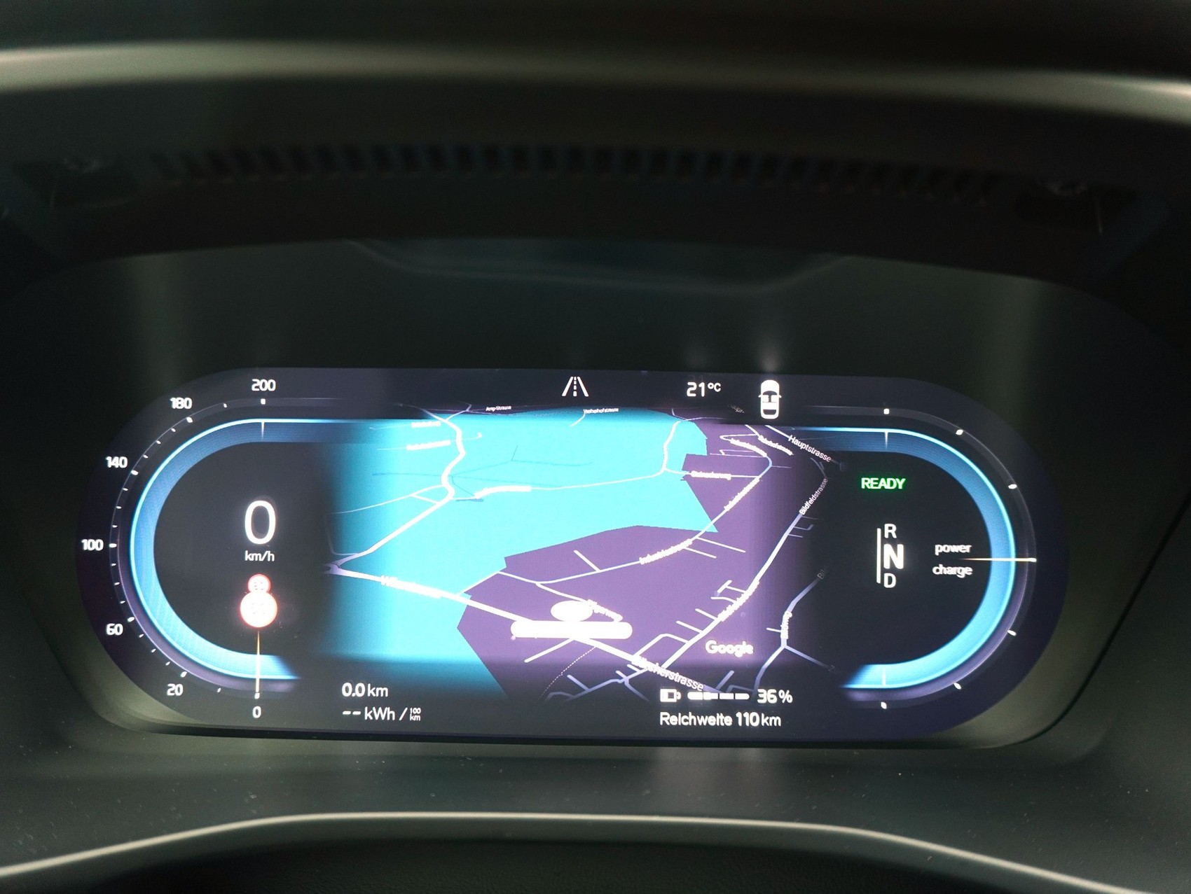 VOLVO C40 P8 Twin Recharge AWD-image-20