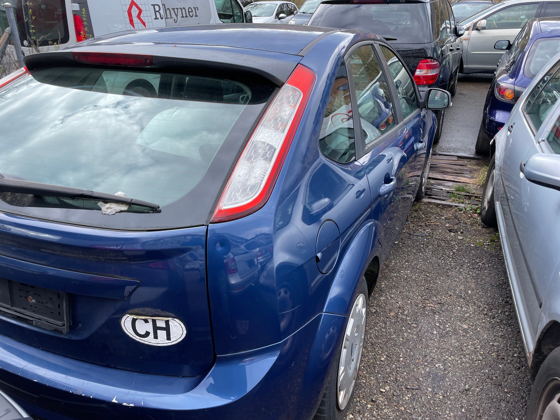 FORD Focus 1.8i Carving-image-4
