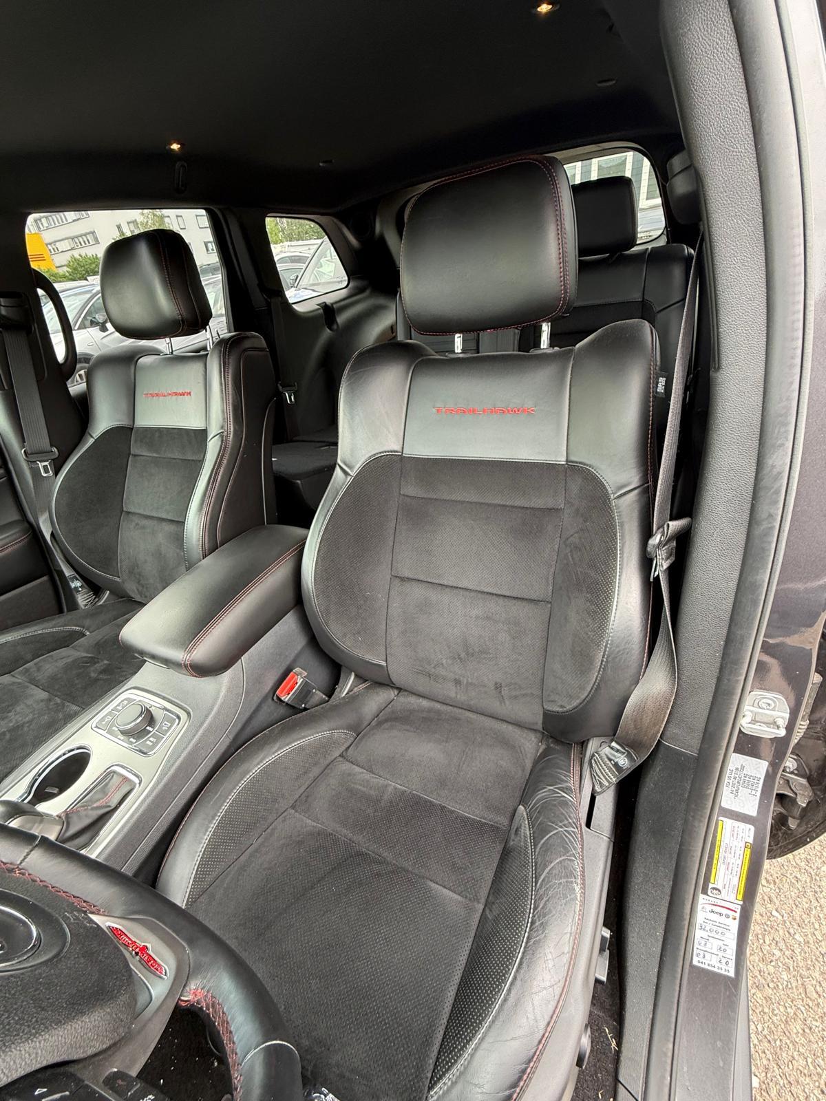 JEEP Grand Cherokee 3.0 CRD 250 Trailhawk-image-12