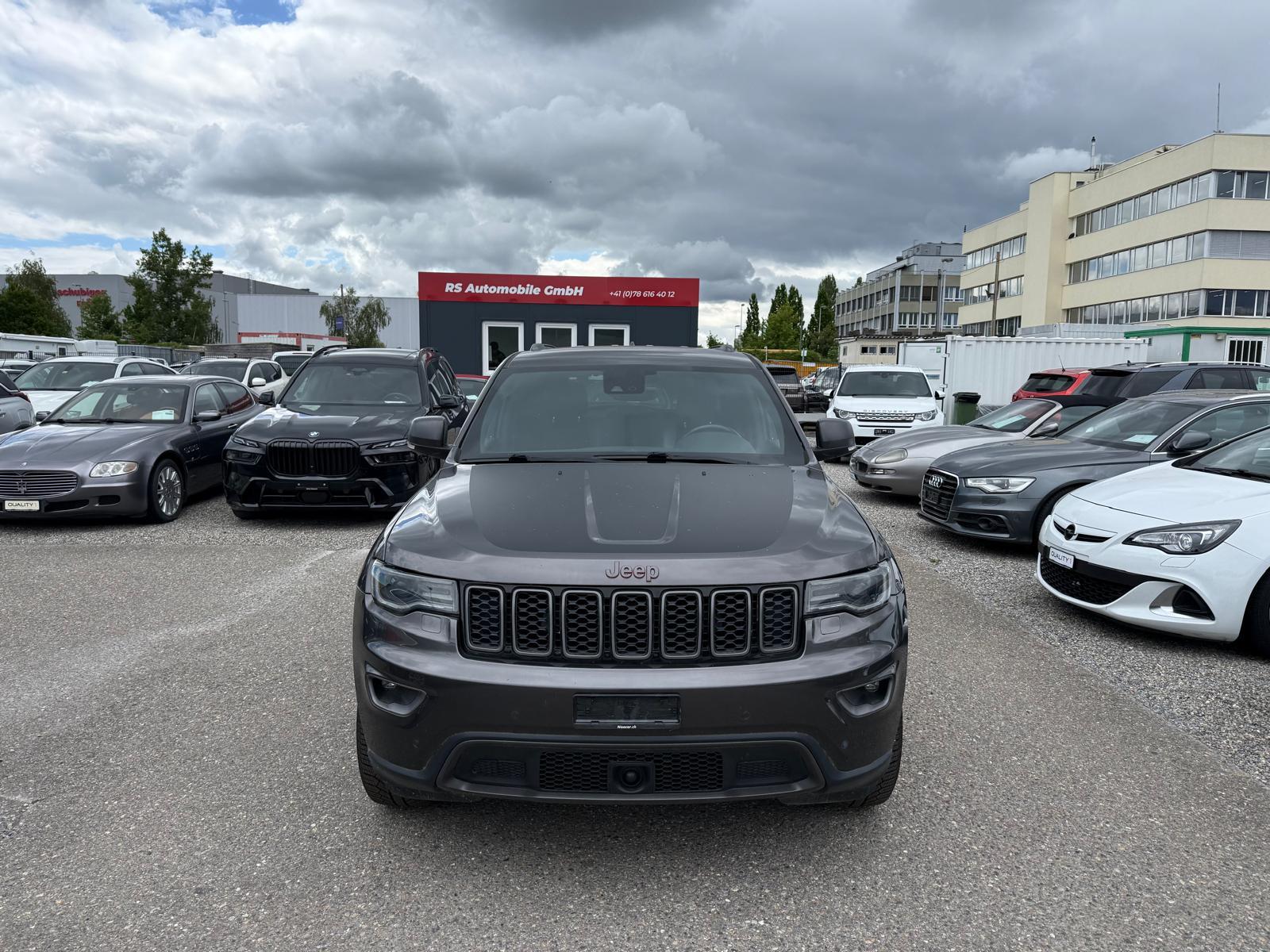 JEEP Grand Cherokee 3.0 CRD 250 Trailhawk-showroom-element-2