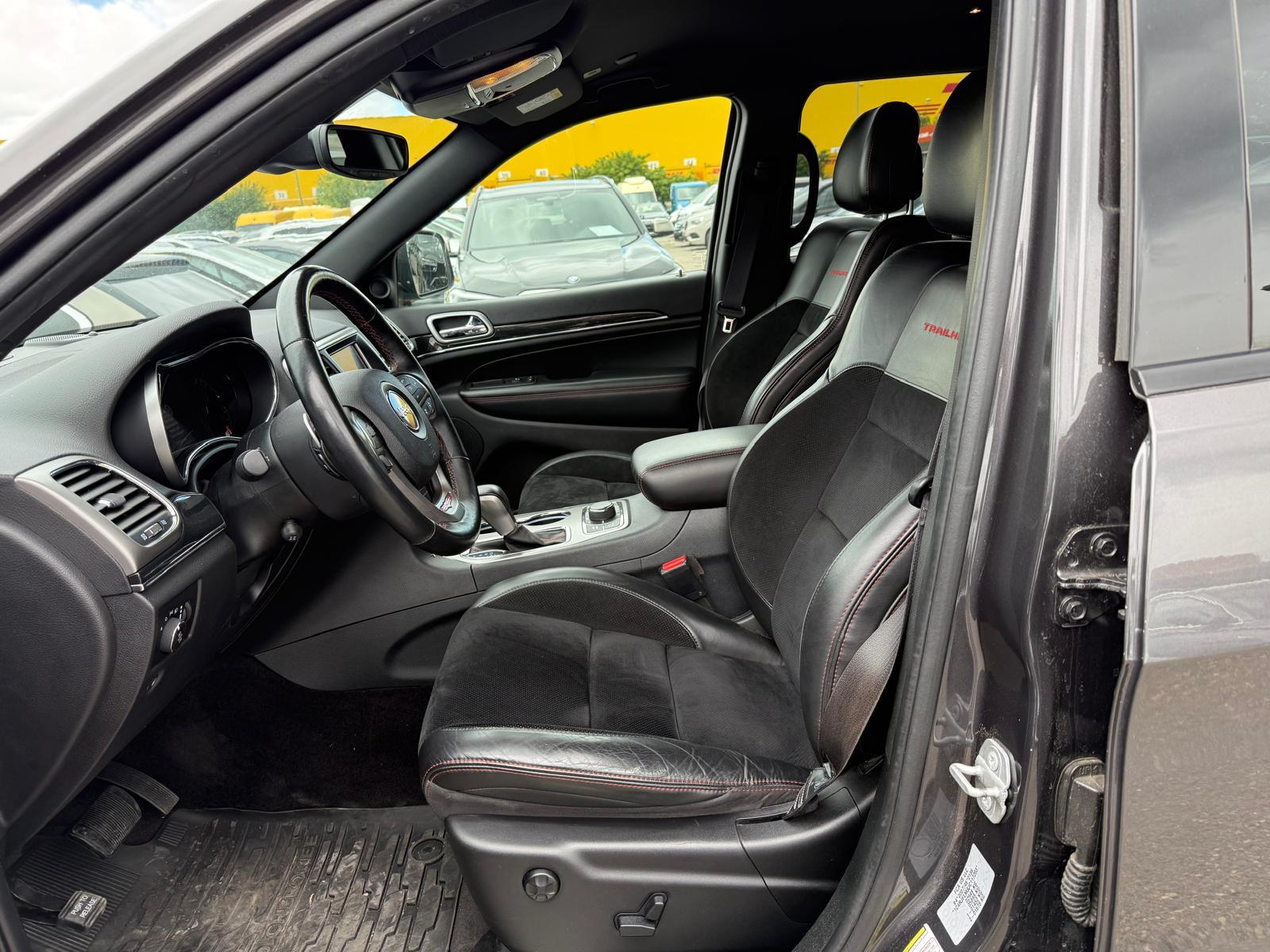 JEEP Grand Cherokee 3.0 CRD 250 Trailhawk-image-9