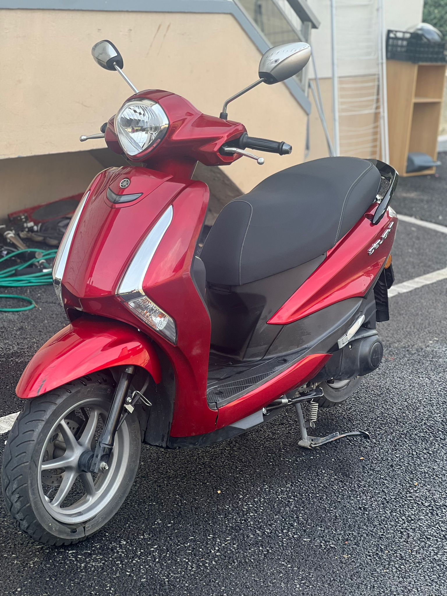 YAMAHA D'elight LTS 125-image-2
