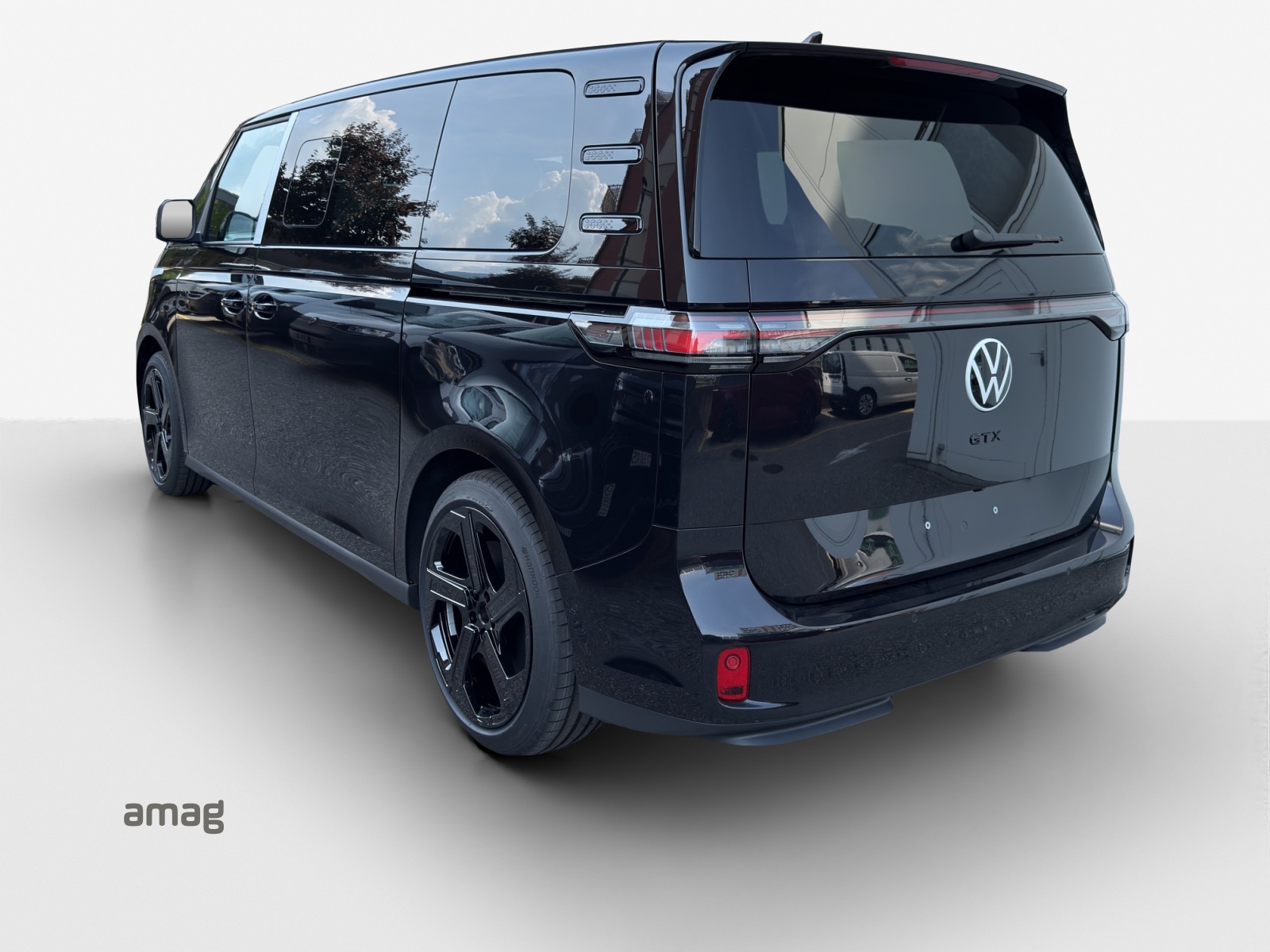 VW ID.BUZZ GTX 4x4 pronta consegna-showroom-element-2