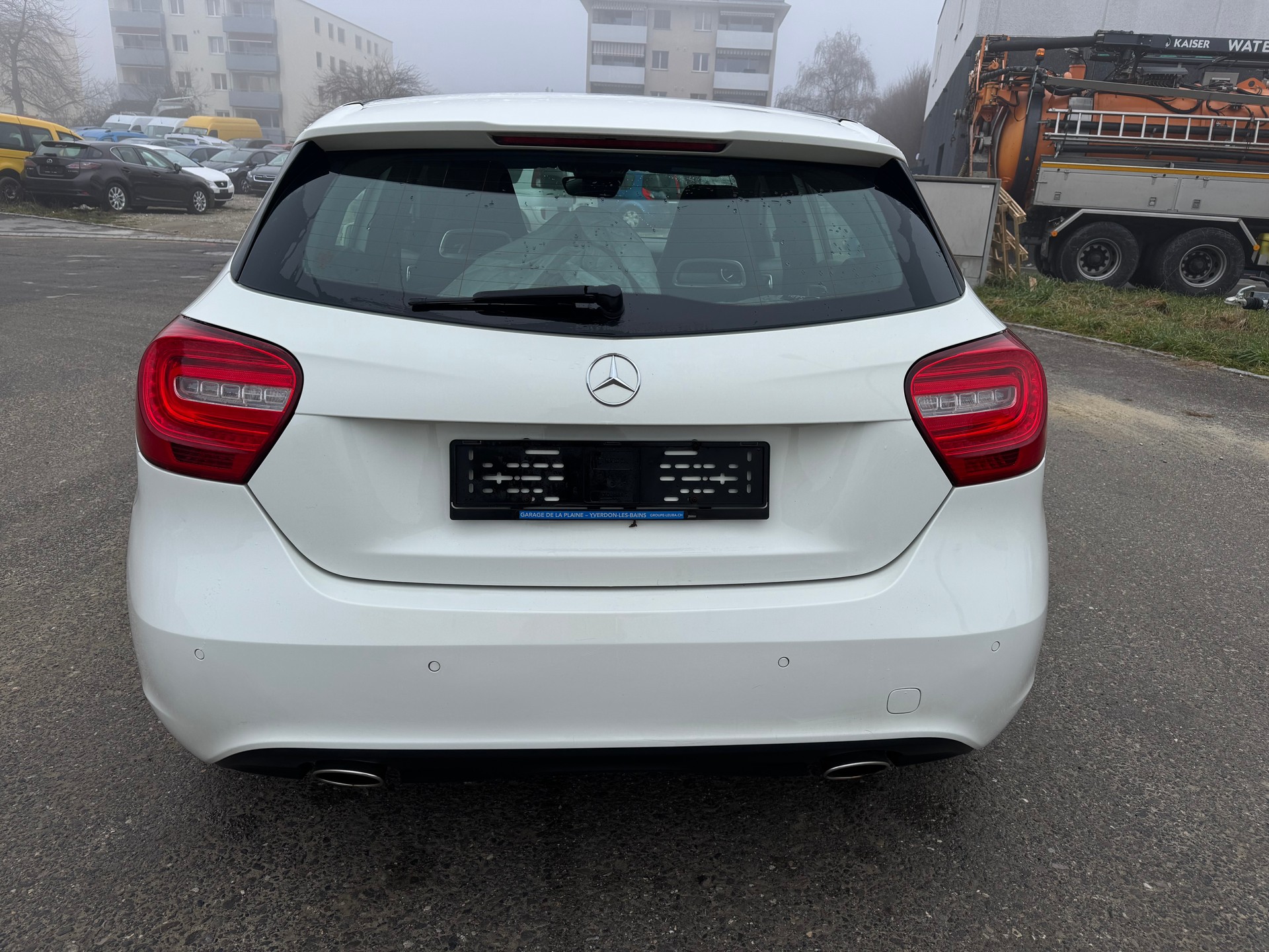 MERCEDES-BENZ A 200 7G-DCT-image-9