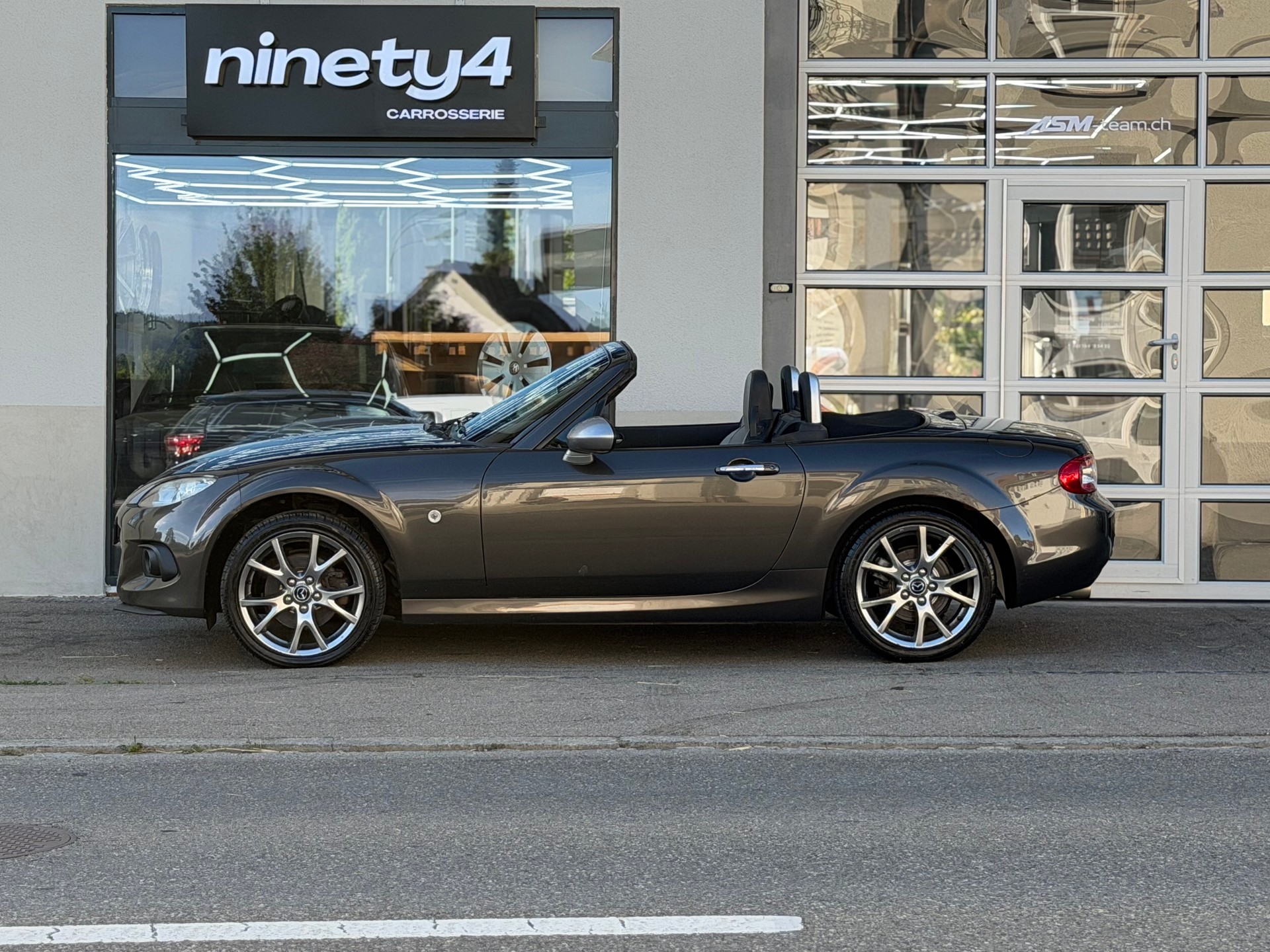 MAZDA MX-5 1.8i 16V Exclusive Cabrio-image-5