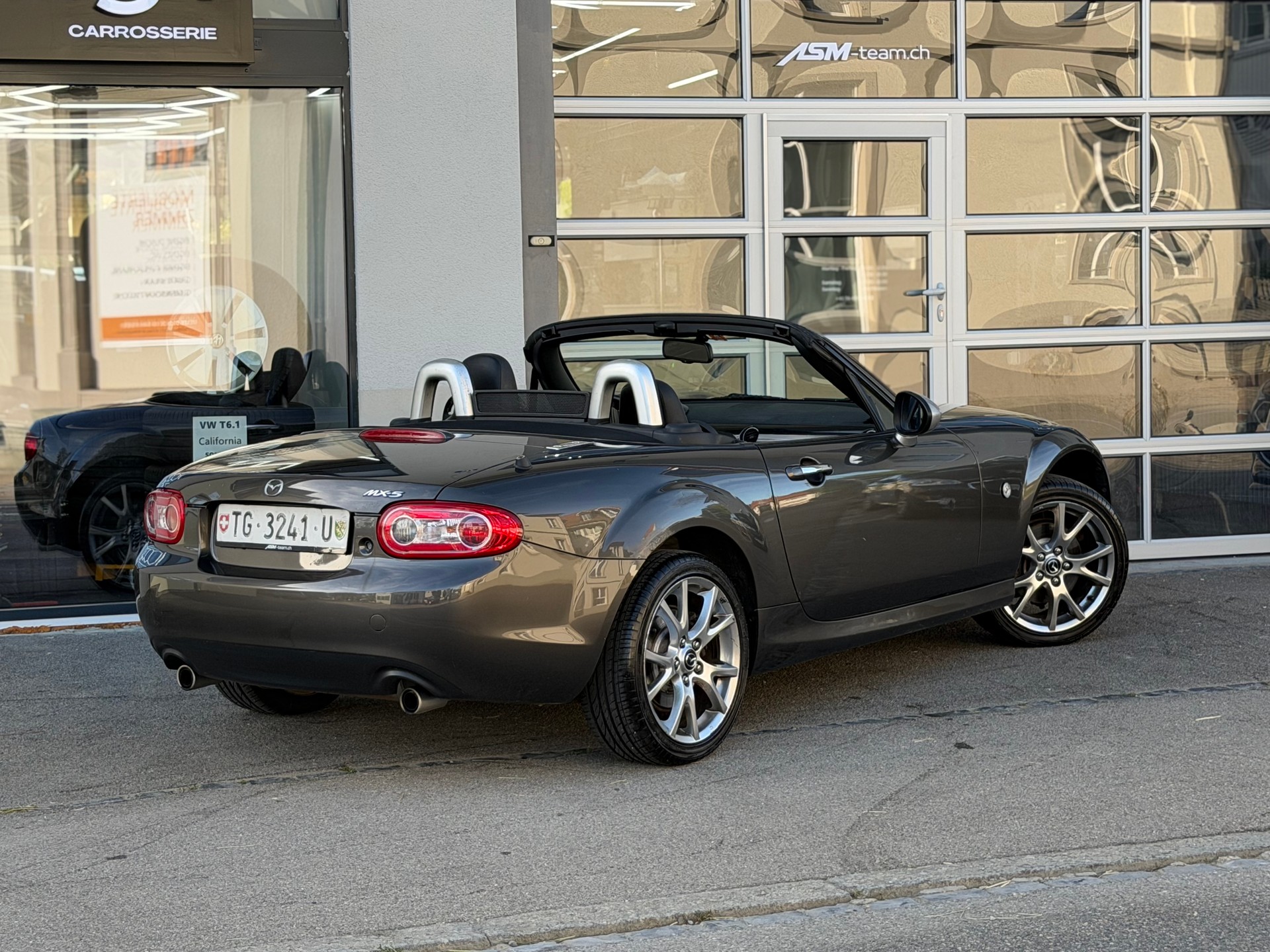 MAZDA MX-5 1.8i 16V Exclusive Cabrio-image-9