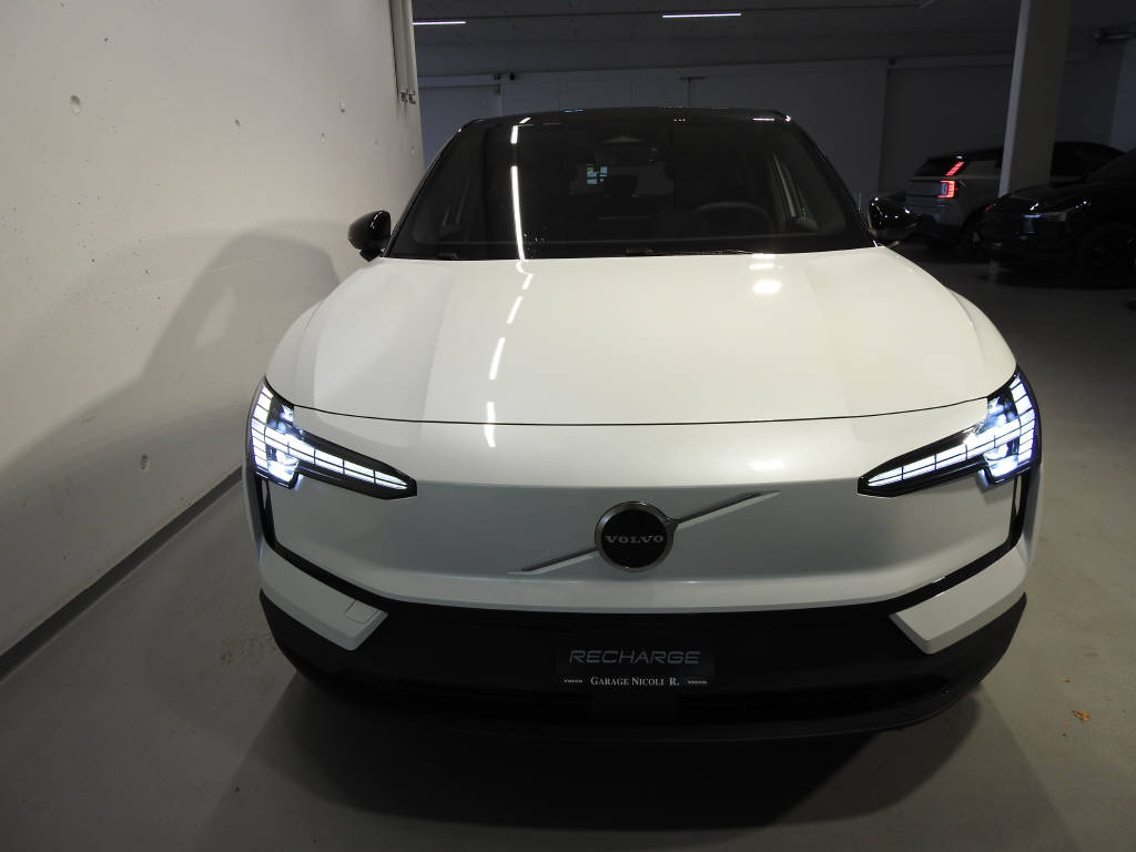 VOLVO EX 30 E60 Twin Plus Performance AWD-showroom-element-1
