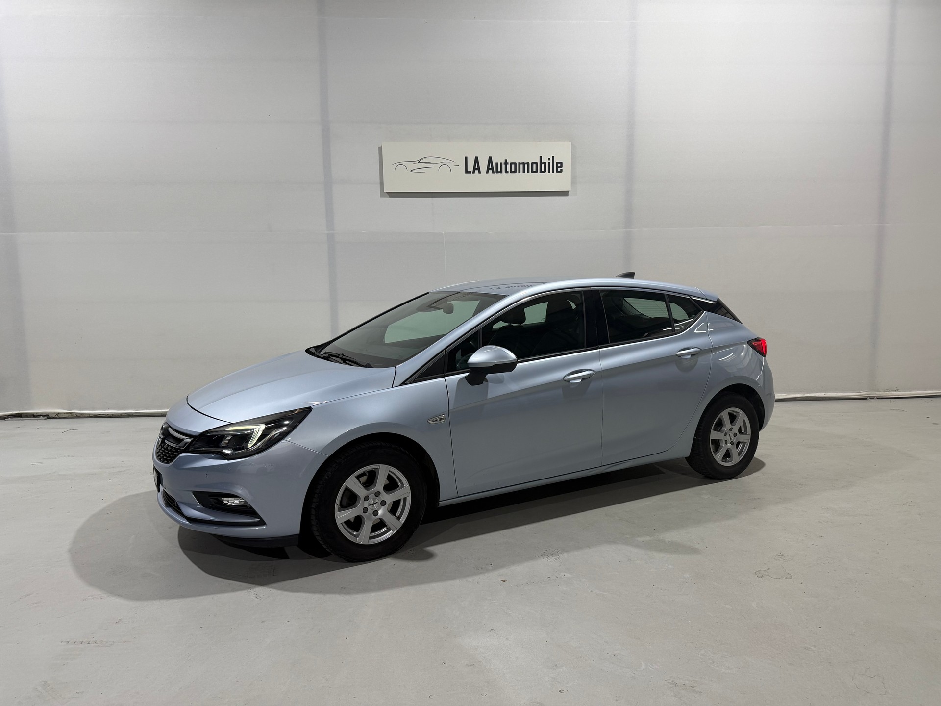 OPEL Astra 1.4i Turbo Excellence-image-1