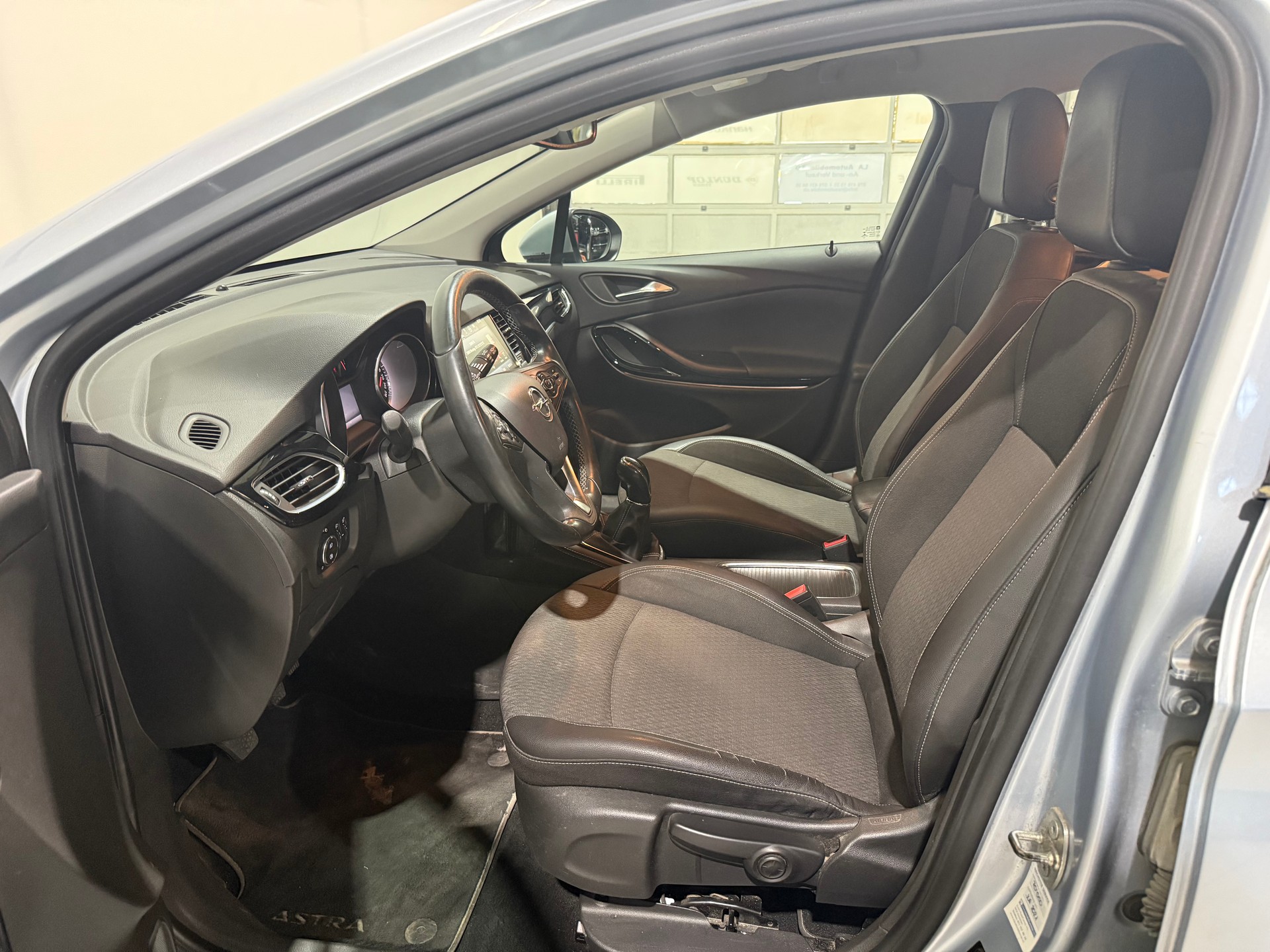 OPEL Astra 1.4i Turbo Excellence-image-12