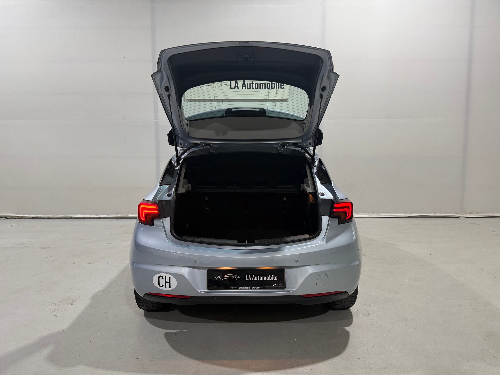 OPEL Astra 1.4i Turbo Excellence-image-10