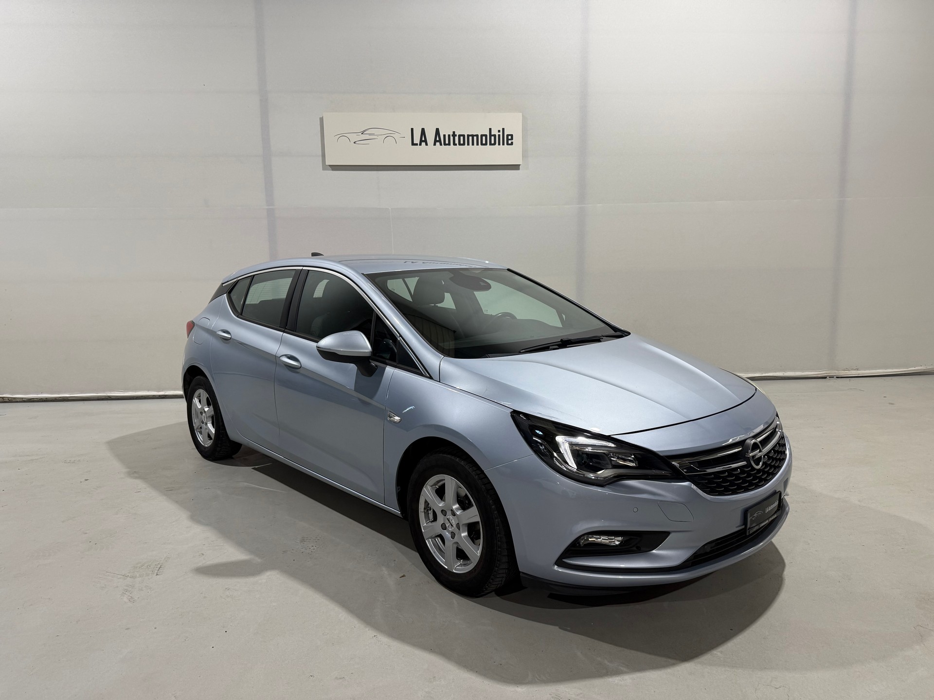 OPEL Astra 1.4i Turbo Excellence-image-4
