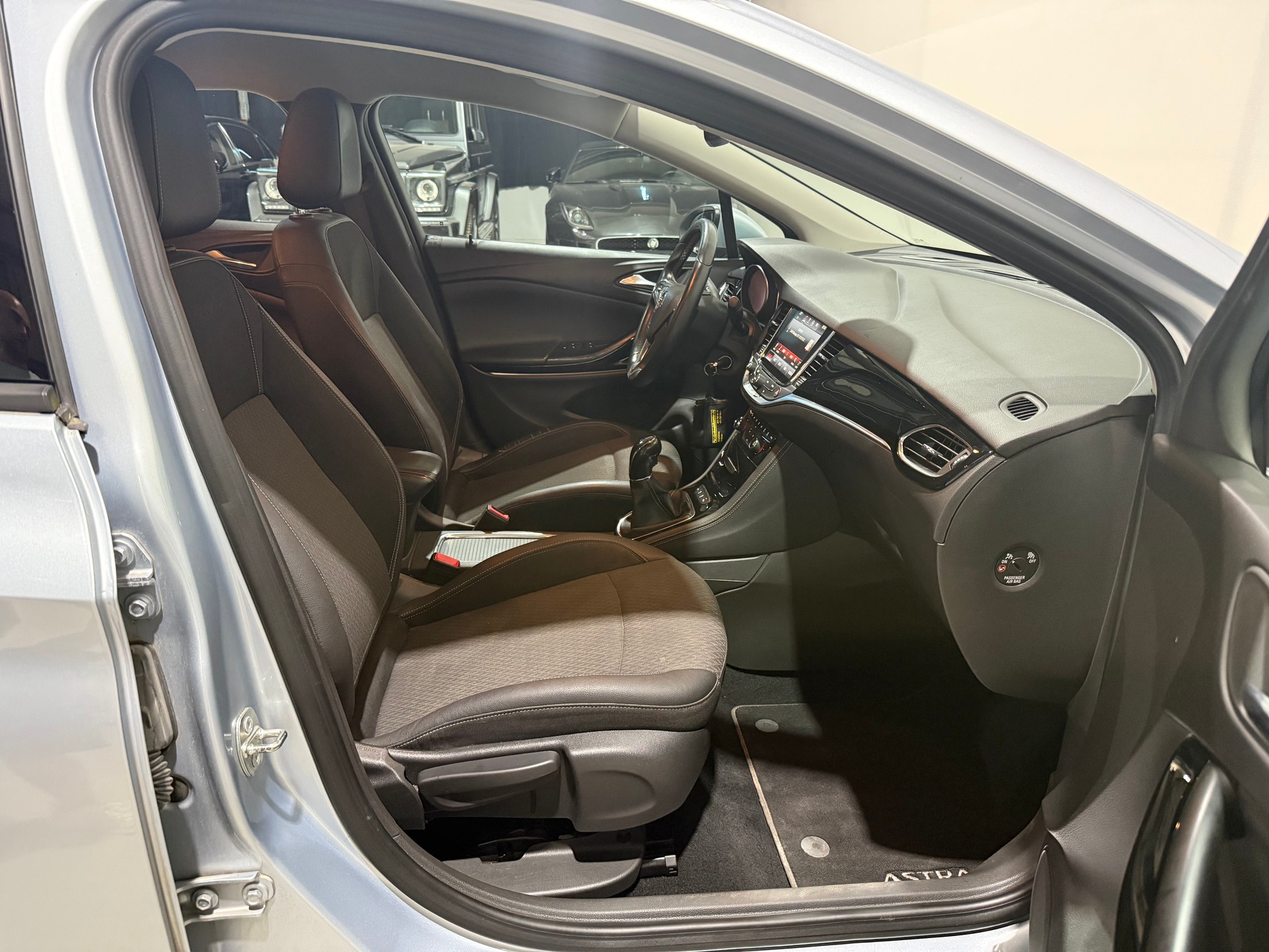 OPEL Astra 1.4i Turbo Excellence-image-13