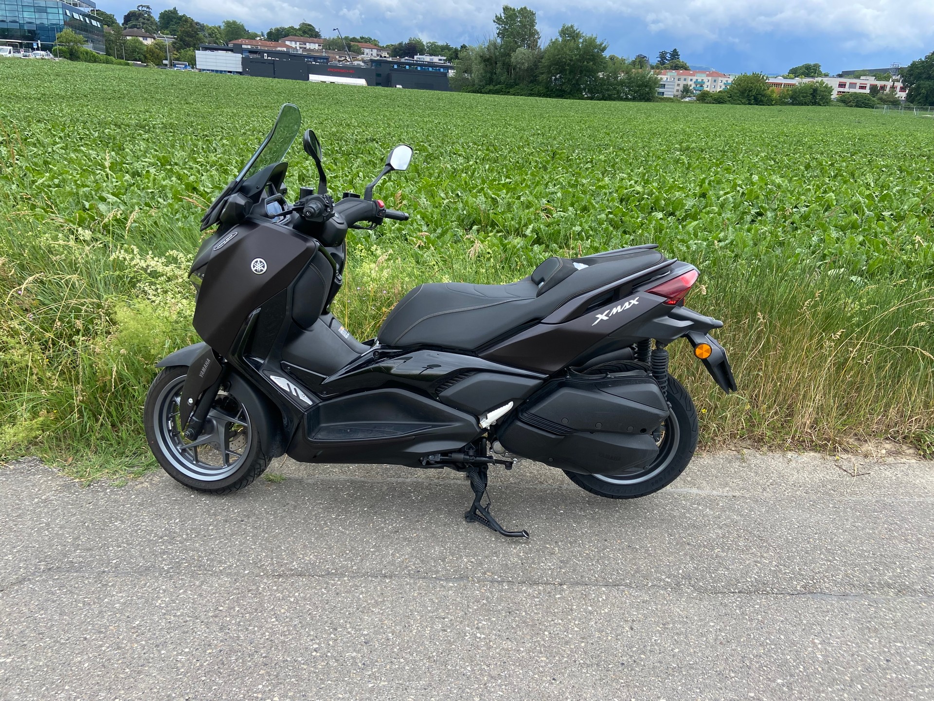 YAMAHA X-Max 300 Tech Max-image-4
