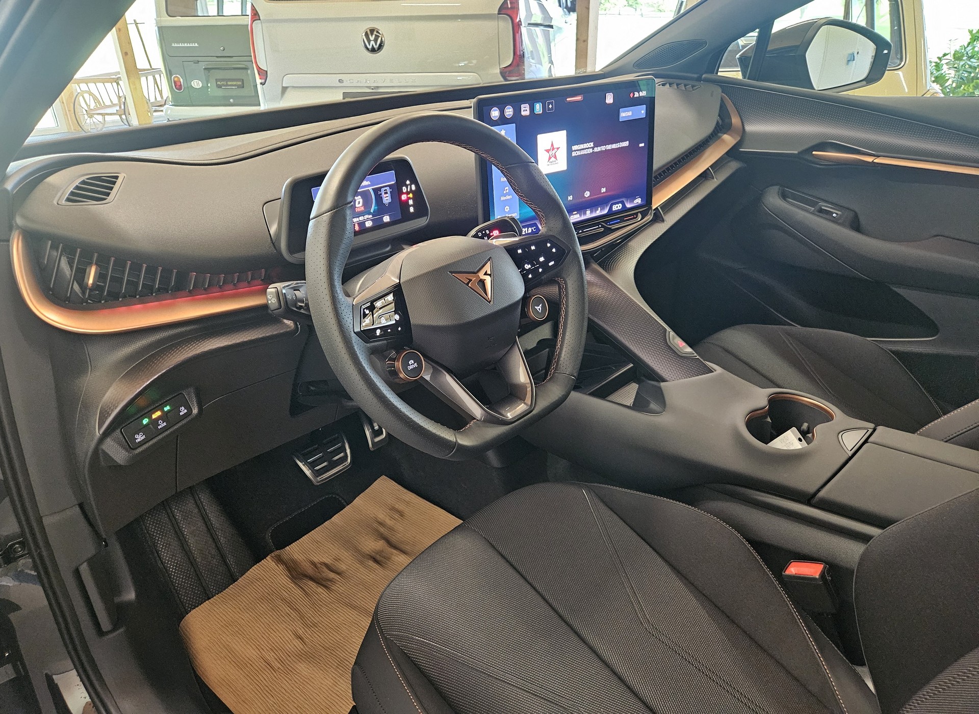 CUPRA Tavascan Type 4 77 kWh Endurance Edge mit Anhängerkupplung-image-11