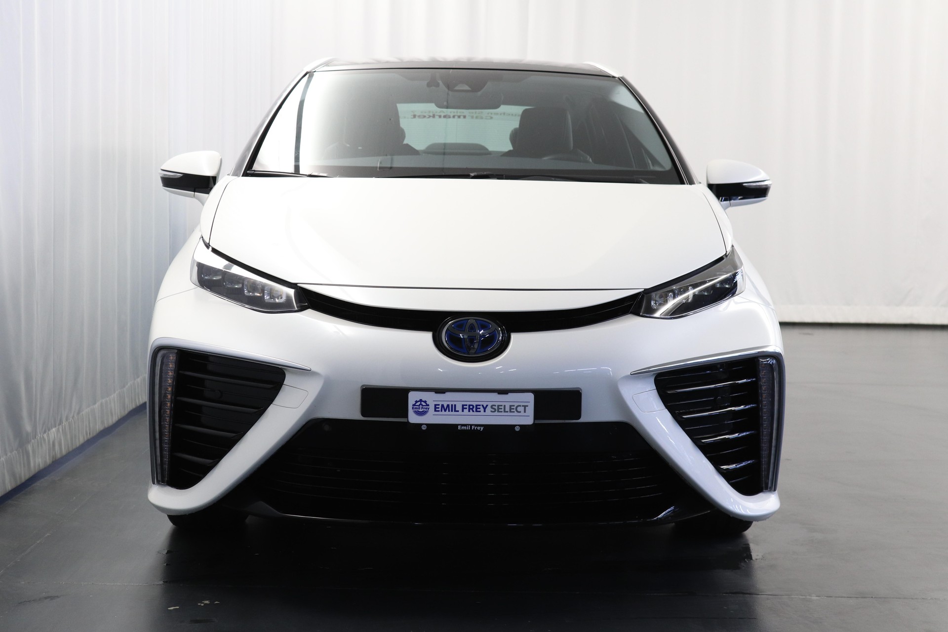 TOYOTA Mirai Fuel Cell Premium-image-10