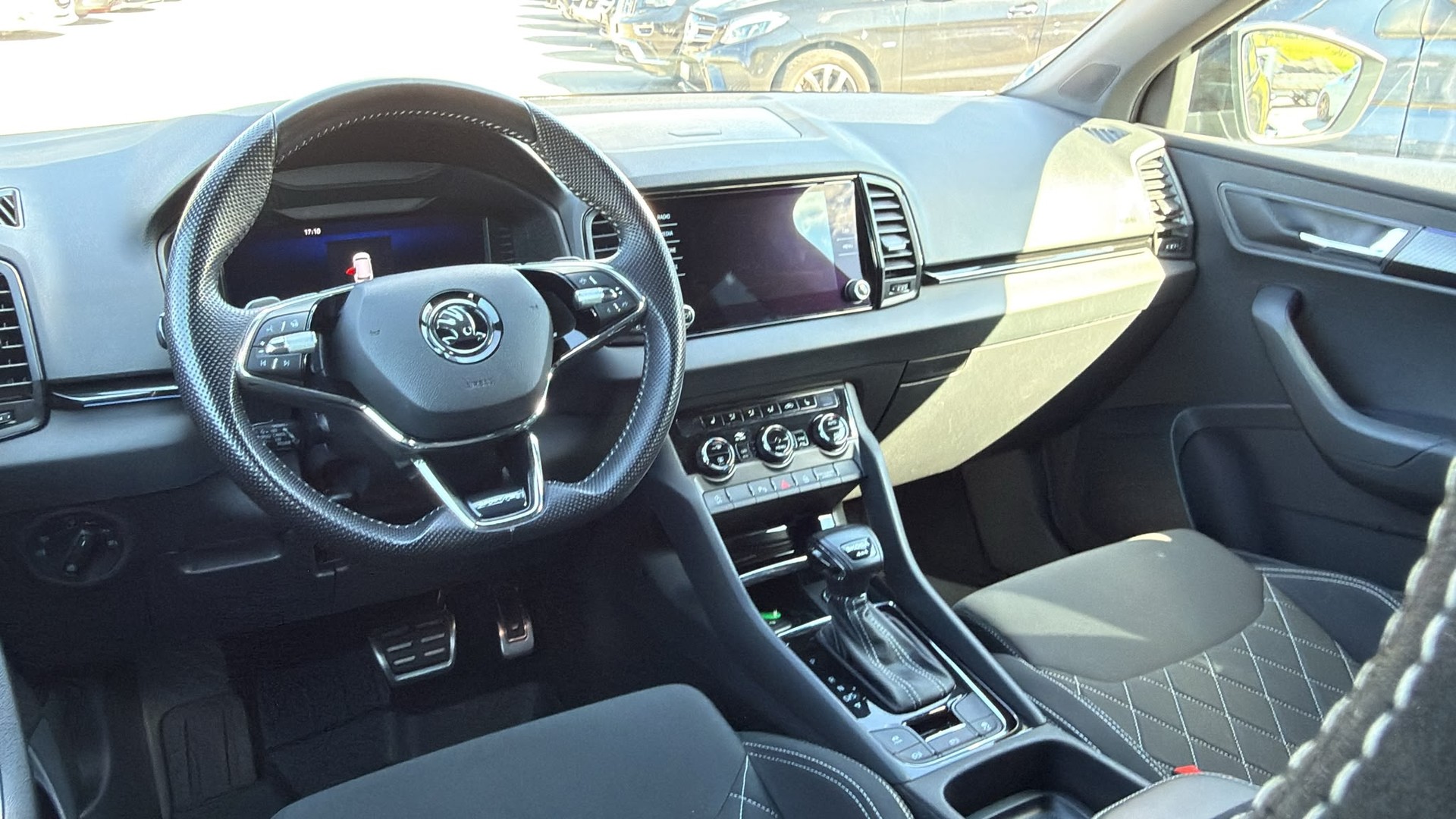 SKODA Karoq 2.0 TSI SportLine 4x4 DSG-image-20