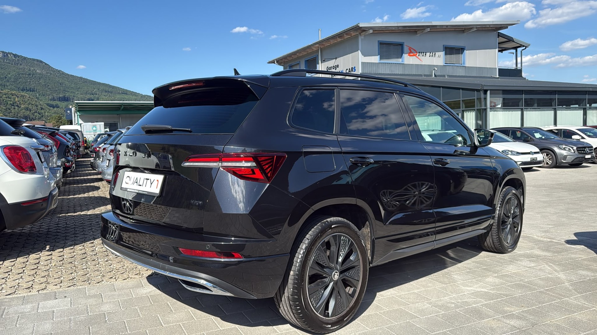 SKODA Karoq 2.0 TSI SportLine 4x4 DSG-image-12