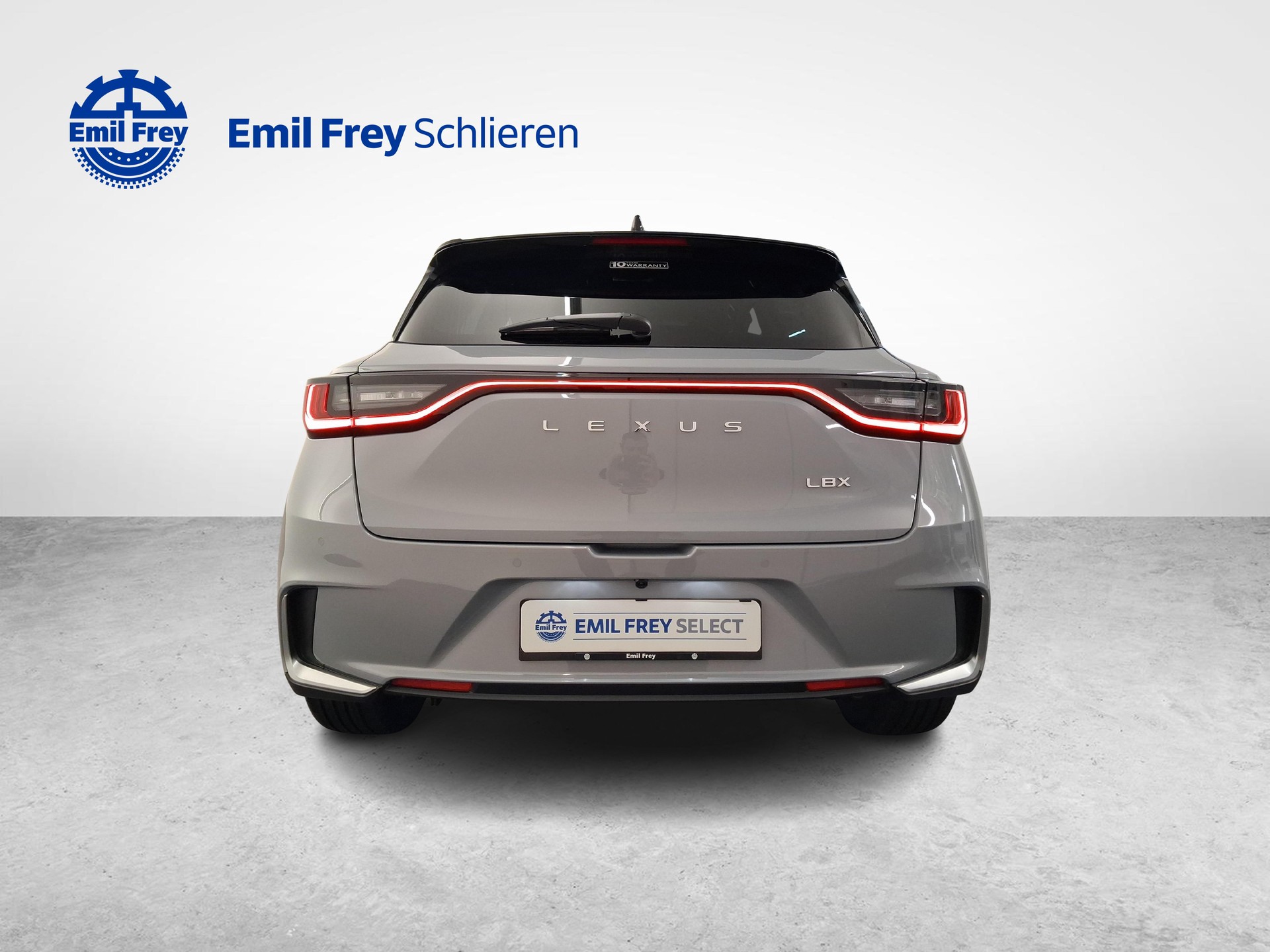 LEXUS LBX 1.5 Hybrid Cool AWD-showroom-element-3