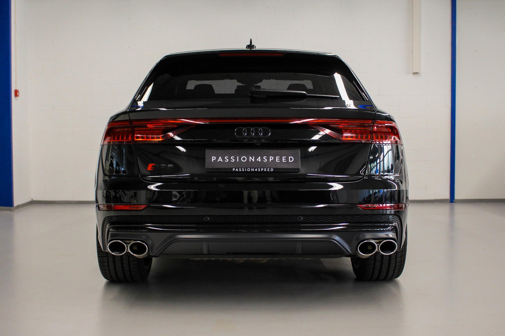 AUDI SQ8 TFSI quattro tiptronic-showroom-element-3
