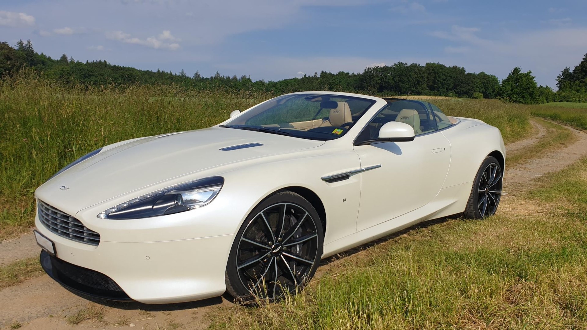 ASTON MARTIN DB9 GT 6.0 V12 Volante