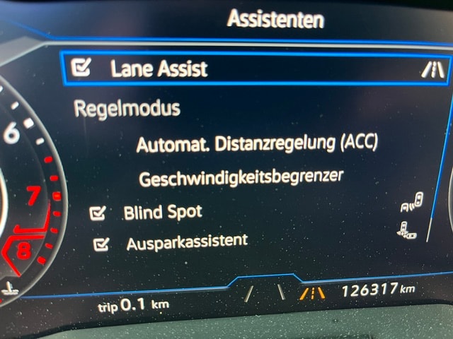 VW Golf 2.0 TSI R 4Motion DSG-image-6