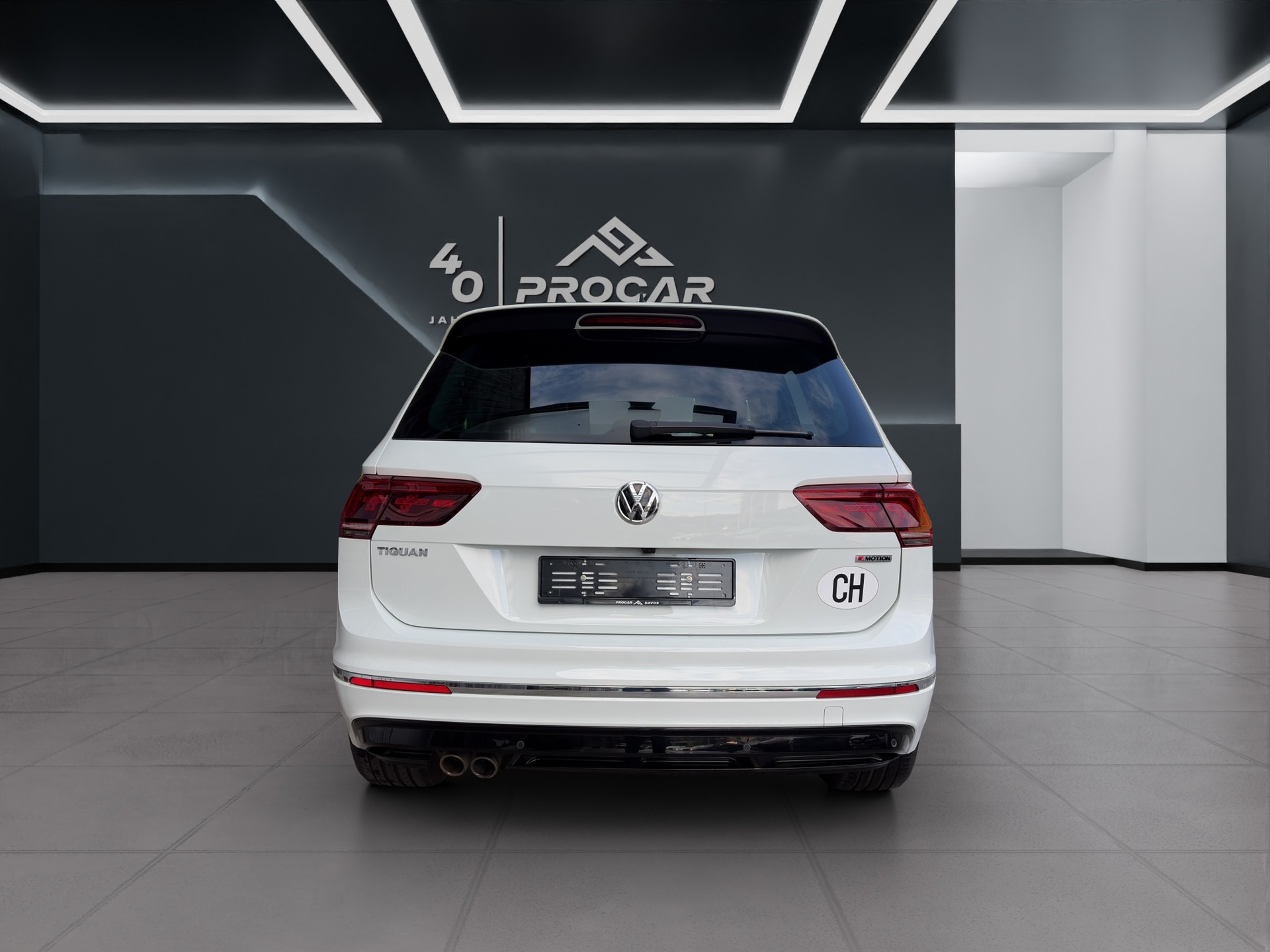VW Tiguan 2.0 TDI SCR Highline DSG-image-4