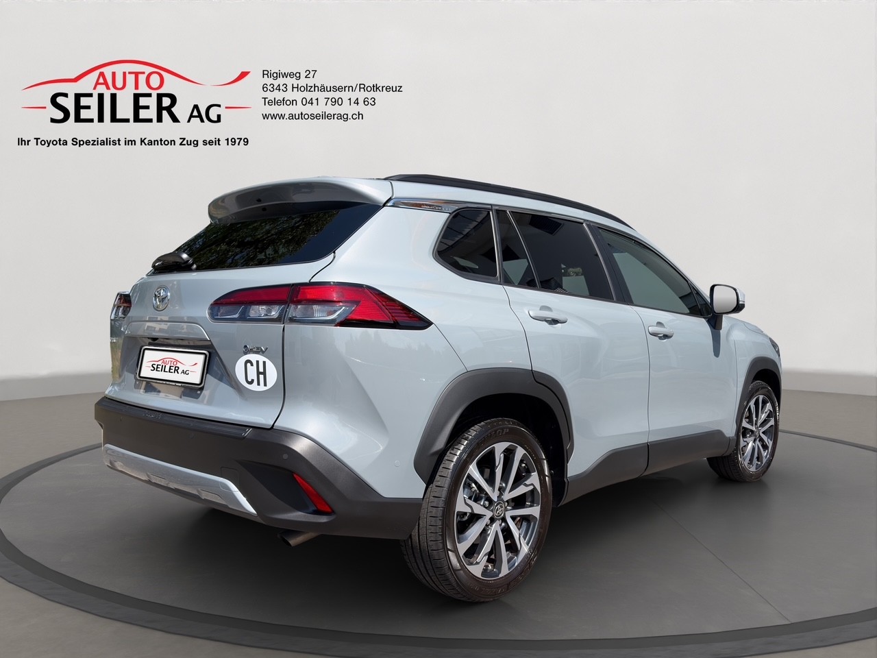TOYOTA Corolla Cross 2.0 4WD Premium e-CVT-showroom-element-3