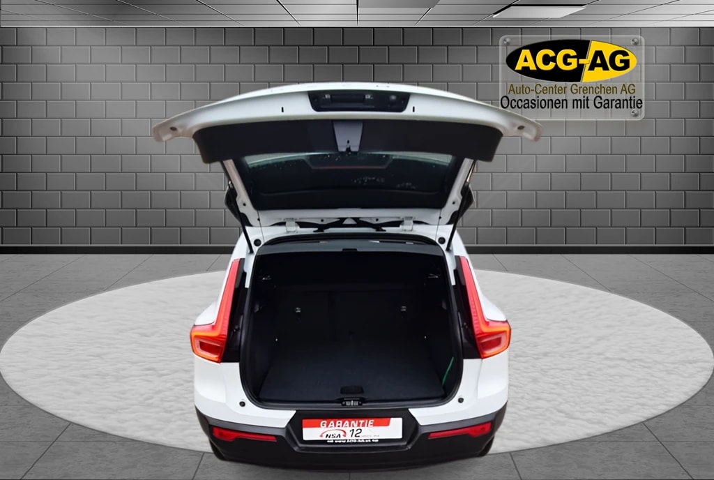 VOLVO XC40 D3 AWD Momentum Geartronic**RF-Kamera** PDC V+ H** Ab MFK **-image-6