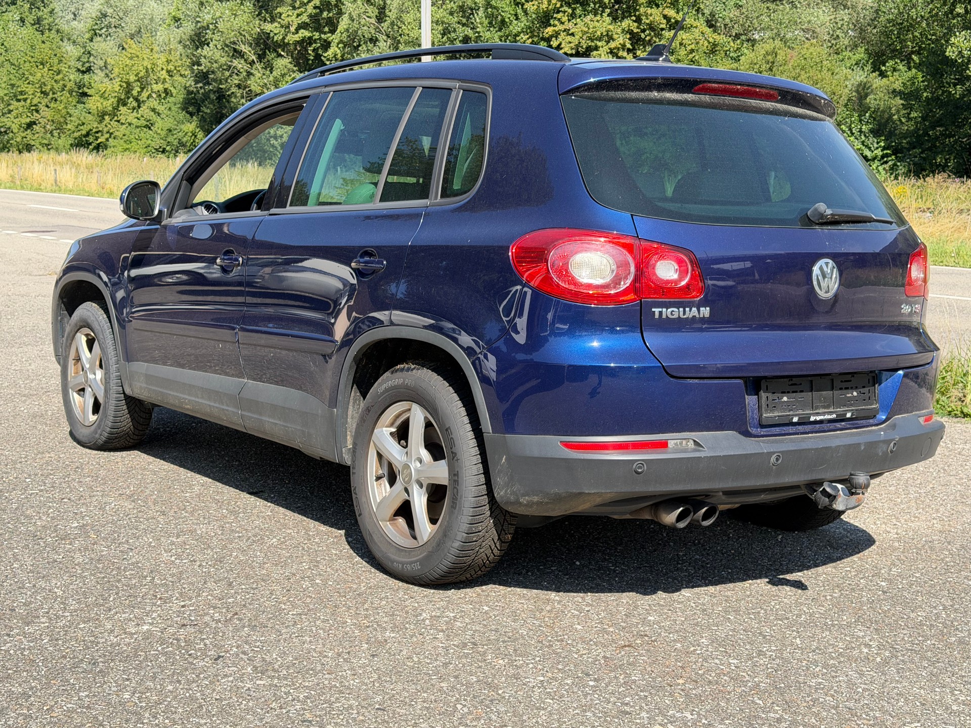 VW Tiguan 2.0 TSI Track&Field Tiptronic-image-4