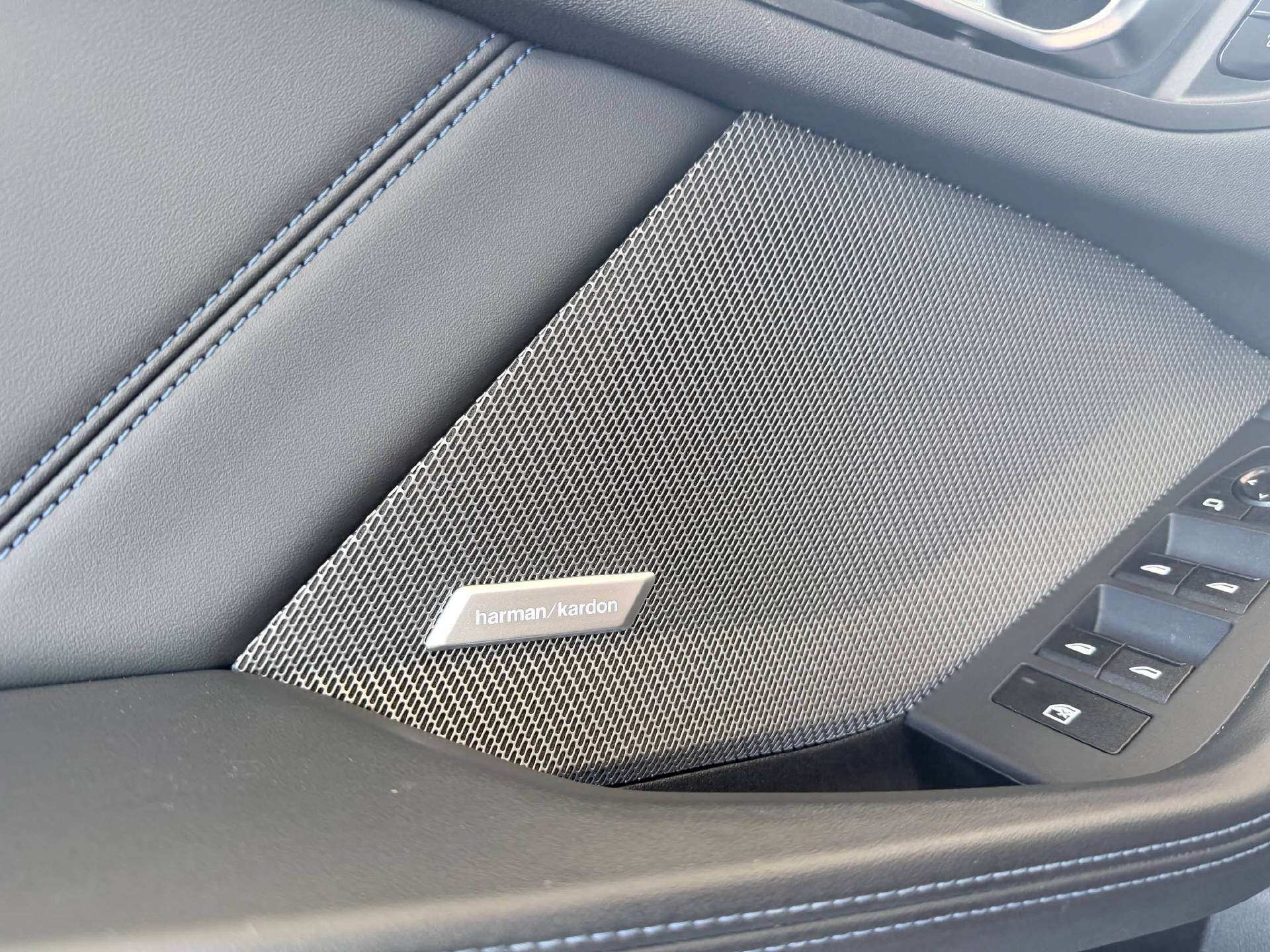 BMW M135i xDrive-image-13