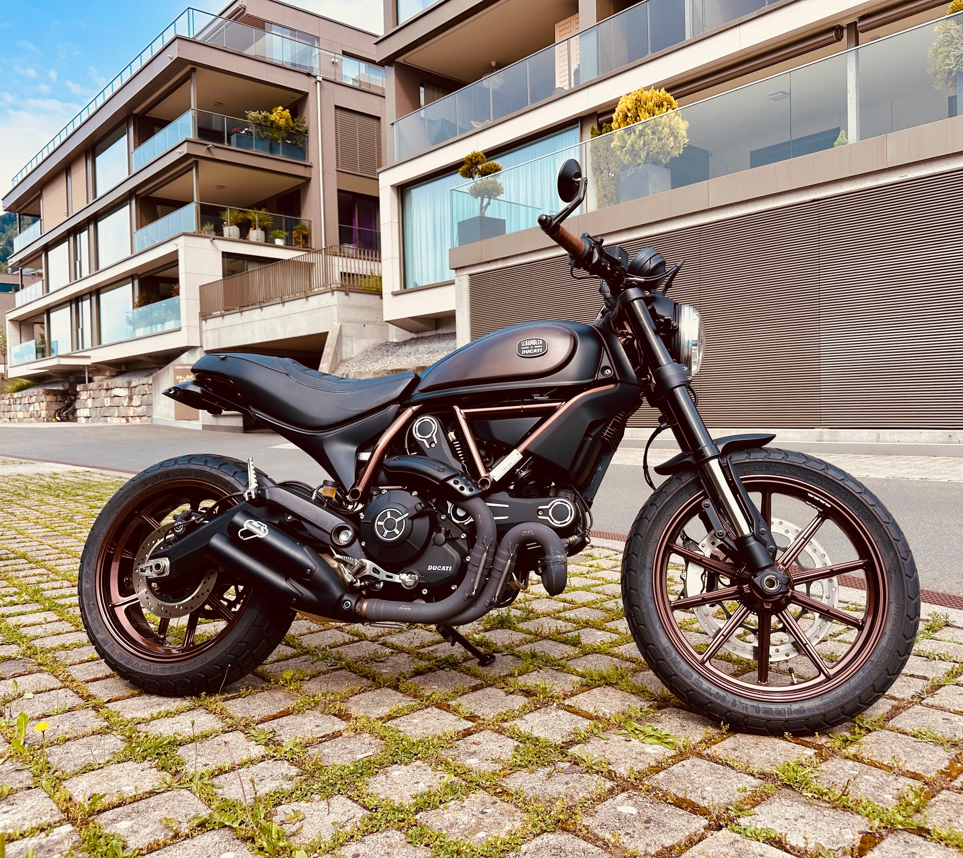 DUCATI Scrambler 800 Italia Independent *EINFACH NUR SCHÖN*-image-2