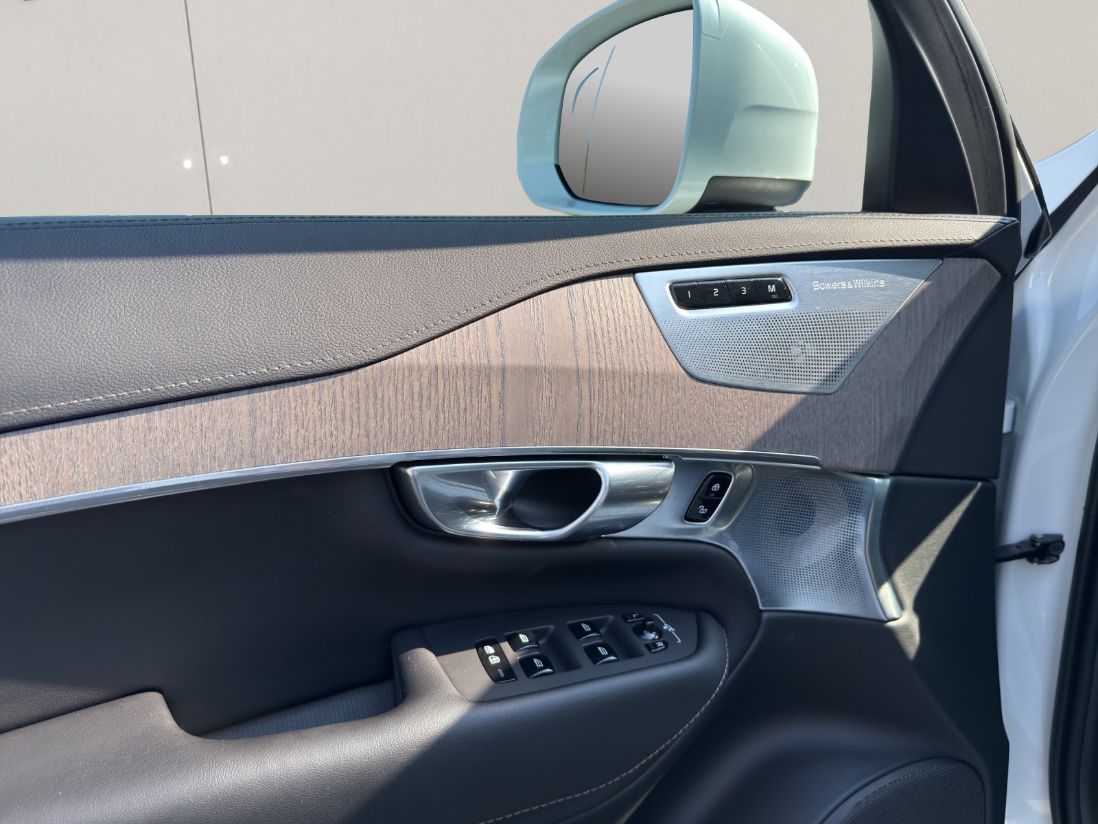 VOLVO XC90 2.0 B5 MH Inscription 7P. AWD-image-7