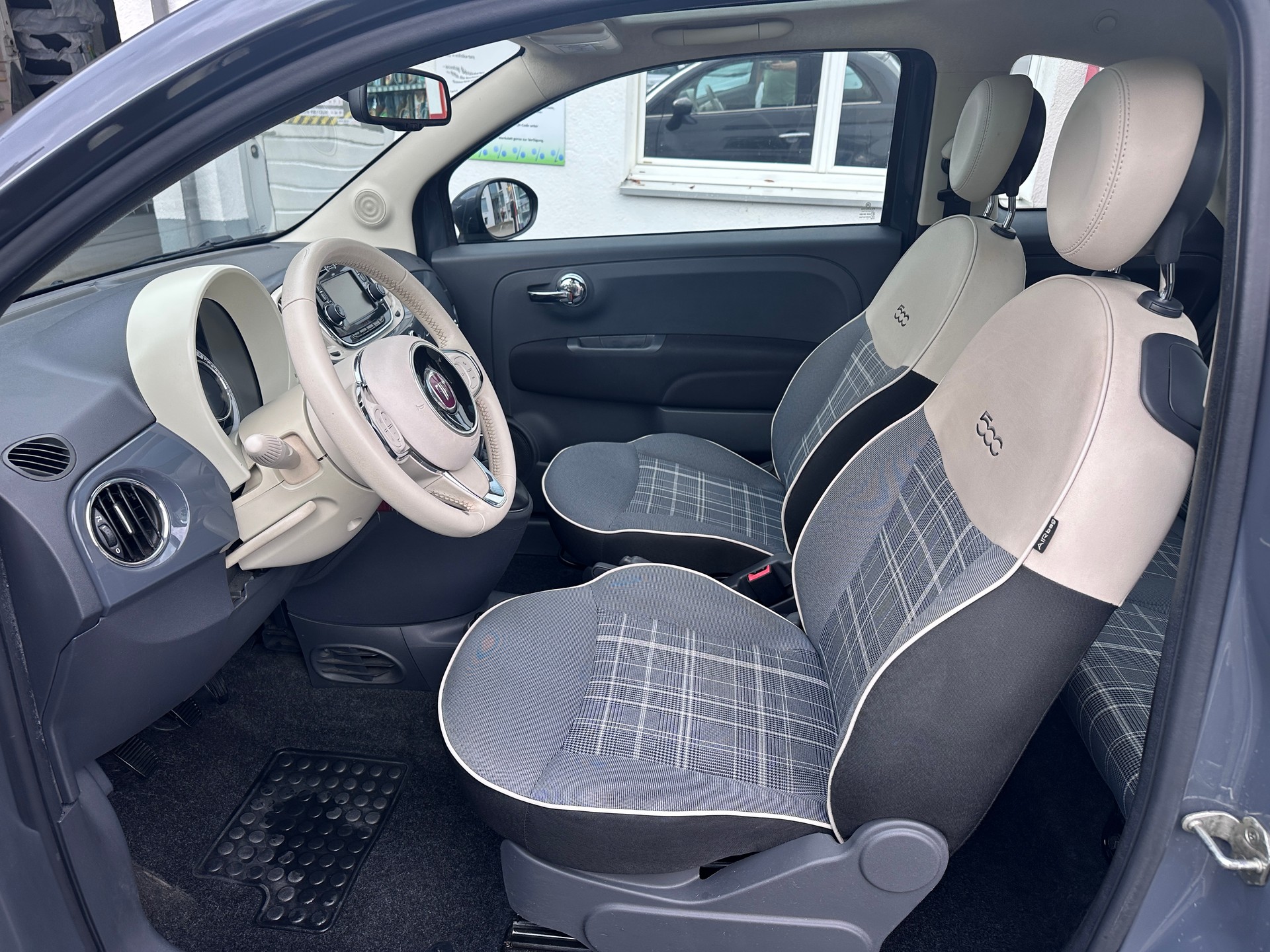 FIAT 500 1.2 Pop Star-image-8