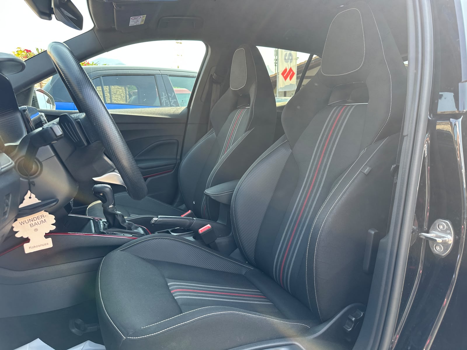 SKODA Fabia 1.0 TSI Monte Carlo DSG-image-11