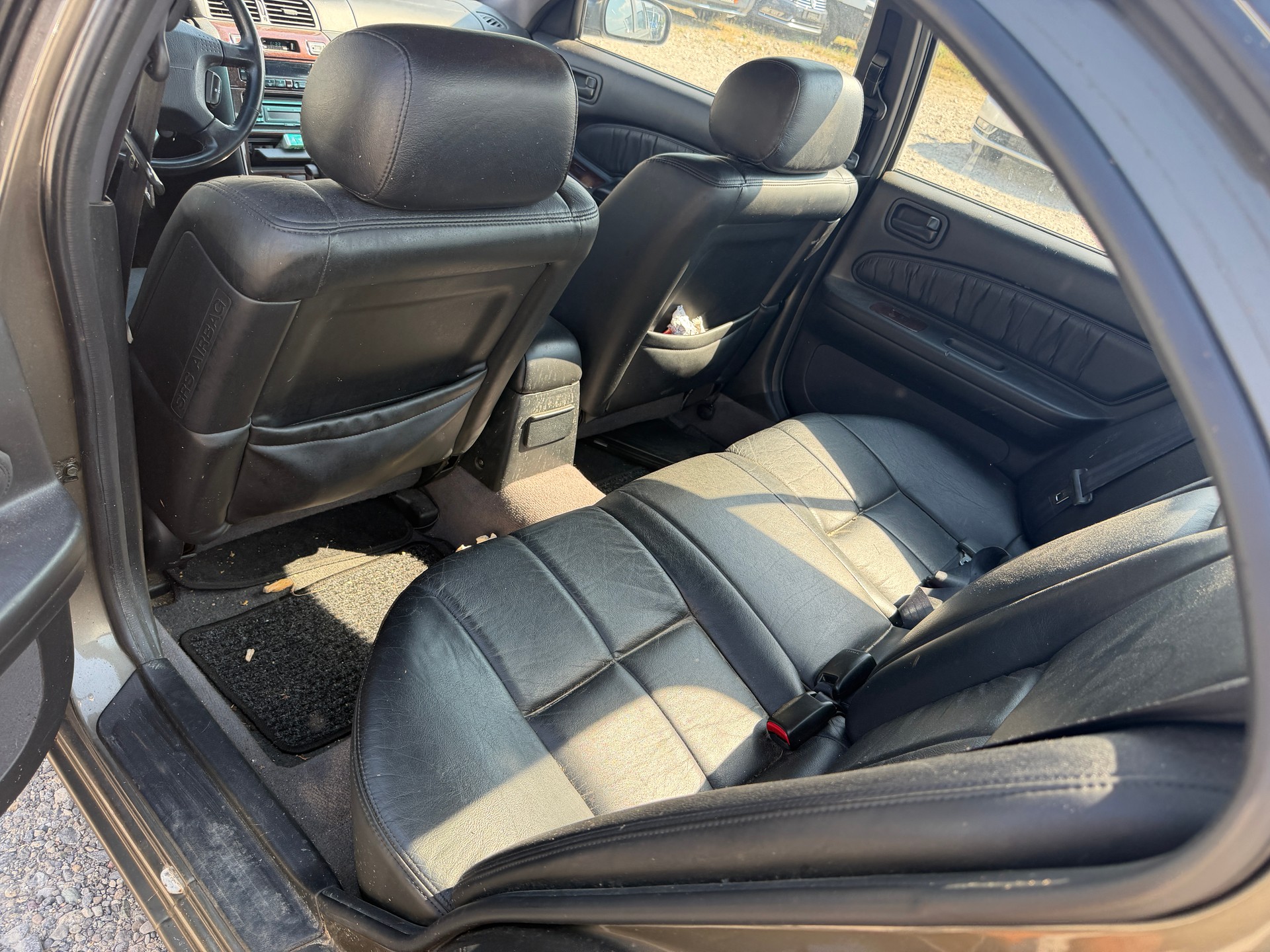 NISSAN Maxima 2.0 V6 Executive-image-5