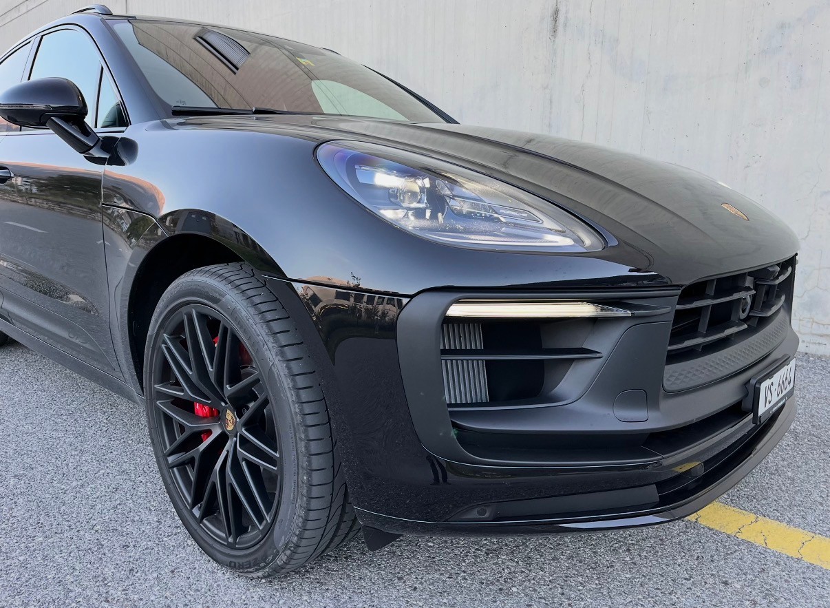 PORSCHE Macan GTS PDK-showroom-element-3