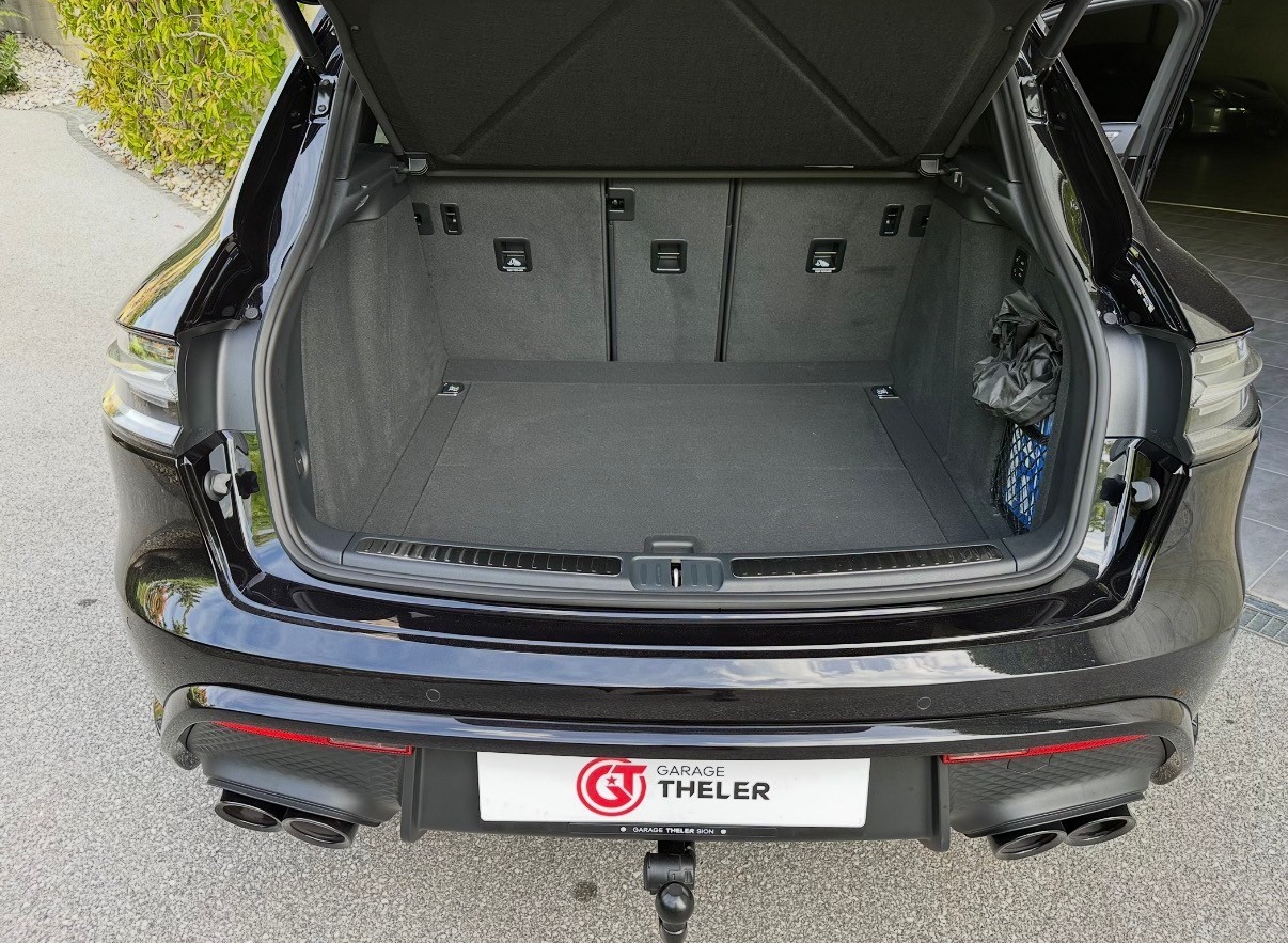 PORSCHE Macan GTS PDK-image-22