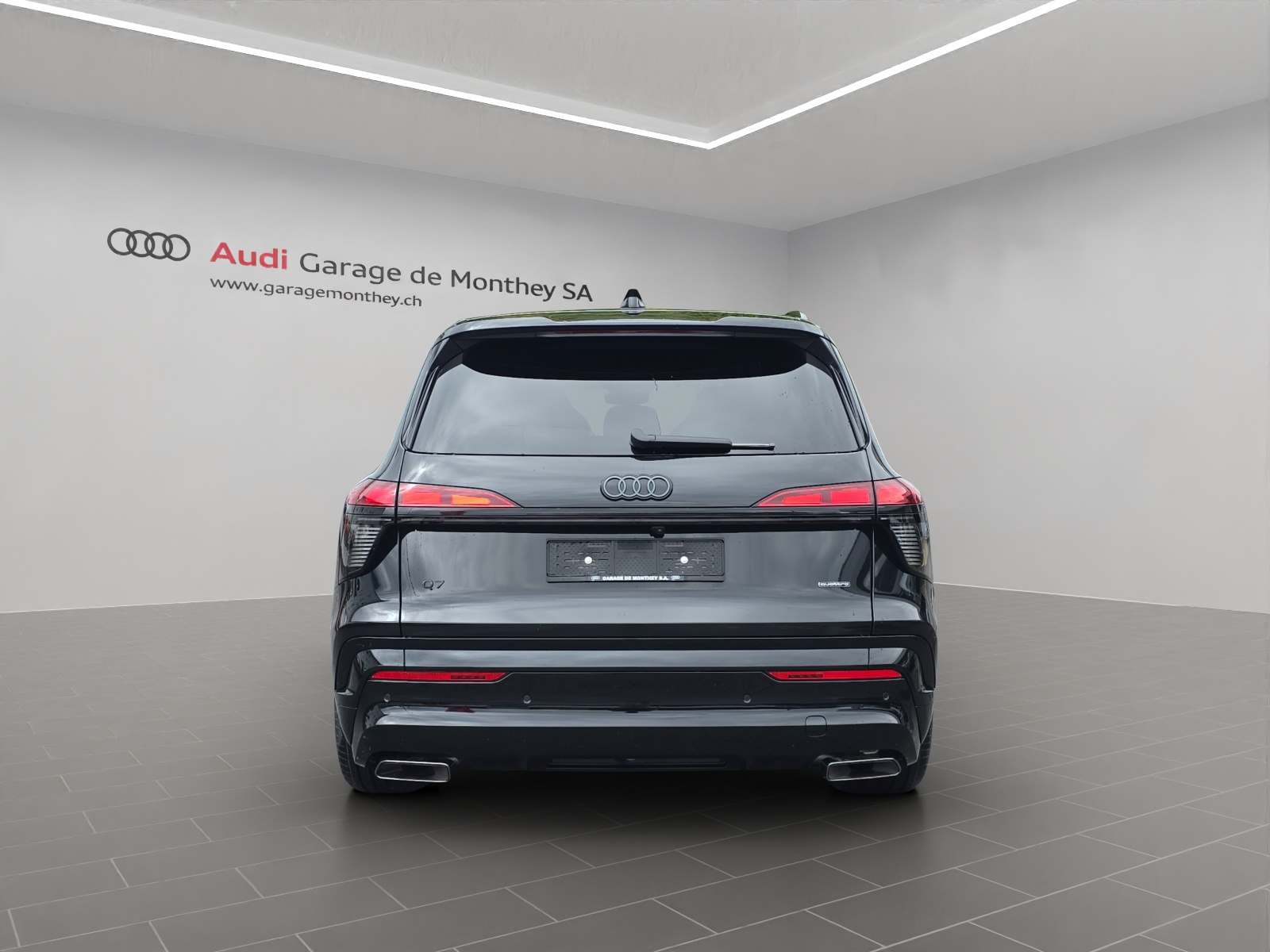 AUDI Q7 SUV TDI quattro 220 kW-image-4