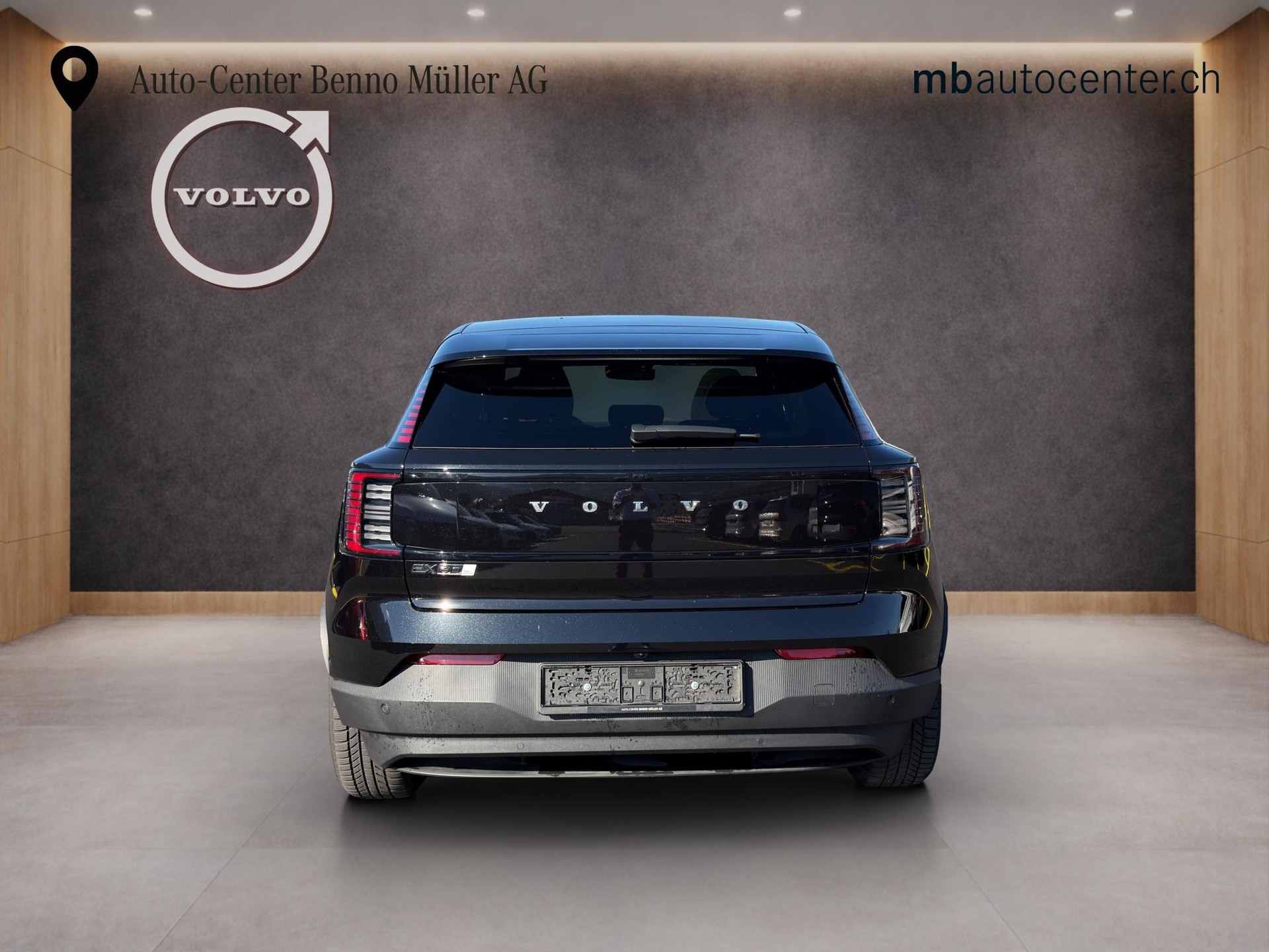 VOLVO EX30 E60 Twin Ultra Performance AWD-showroom-element-3