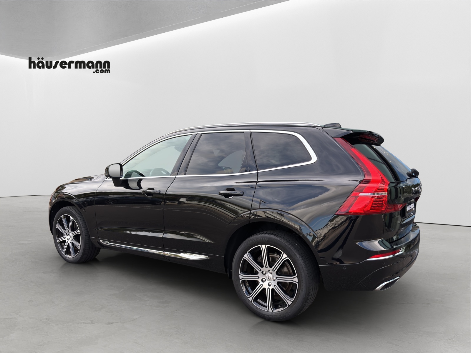 VOLVO XC60 2.0 D4 Inscription AWD-showroom-element-2