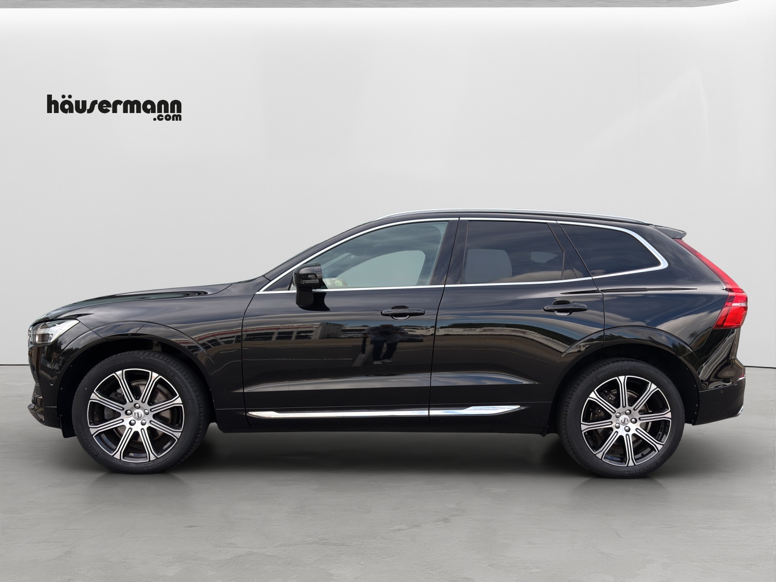 VOLVO XC60 2.0 D4 Inscription AWD-showroom-element-1