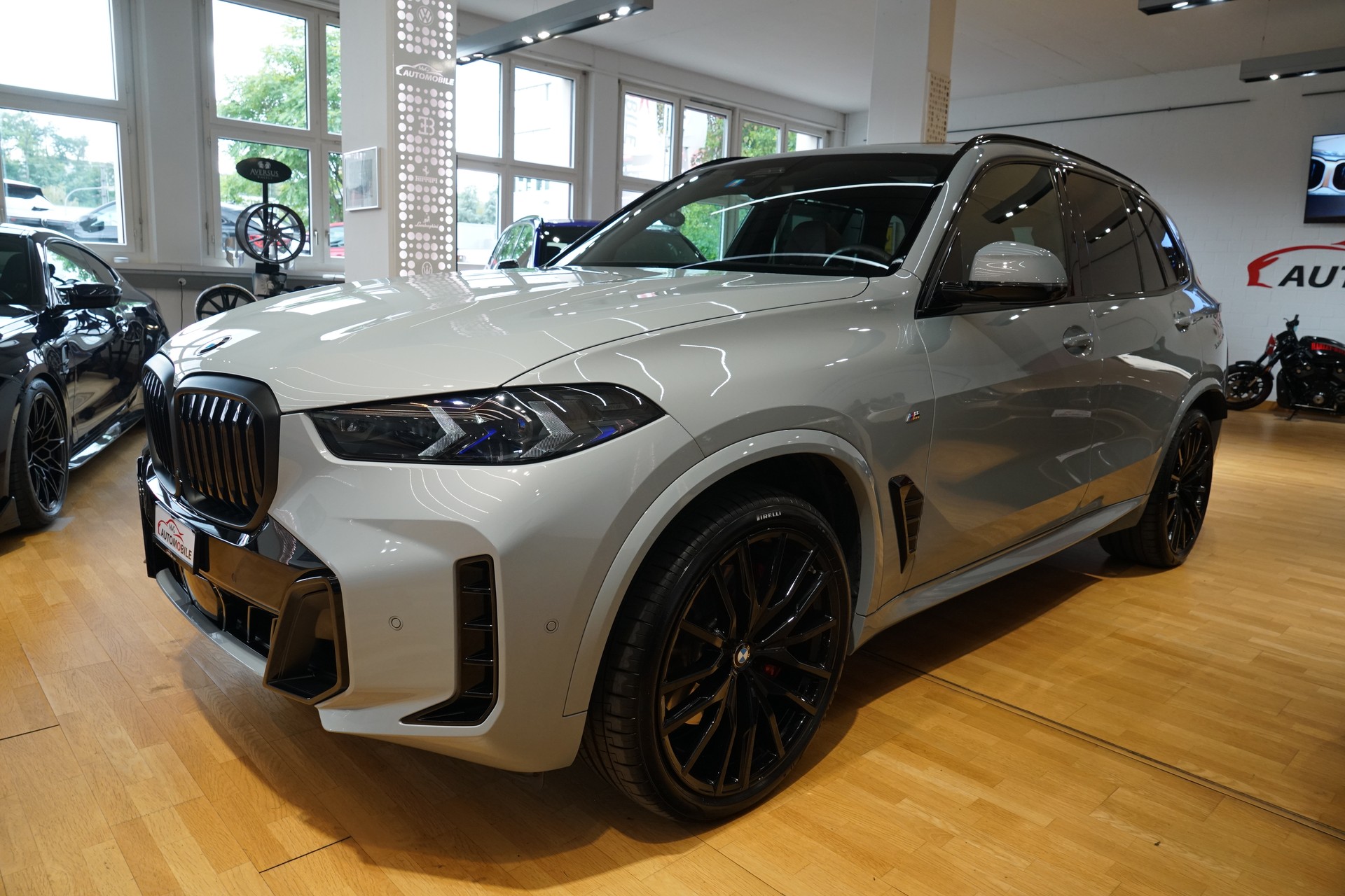 BMW X5 xDrive 48V 40i M Sport Pro Steptronic Brooklyn Grau