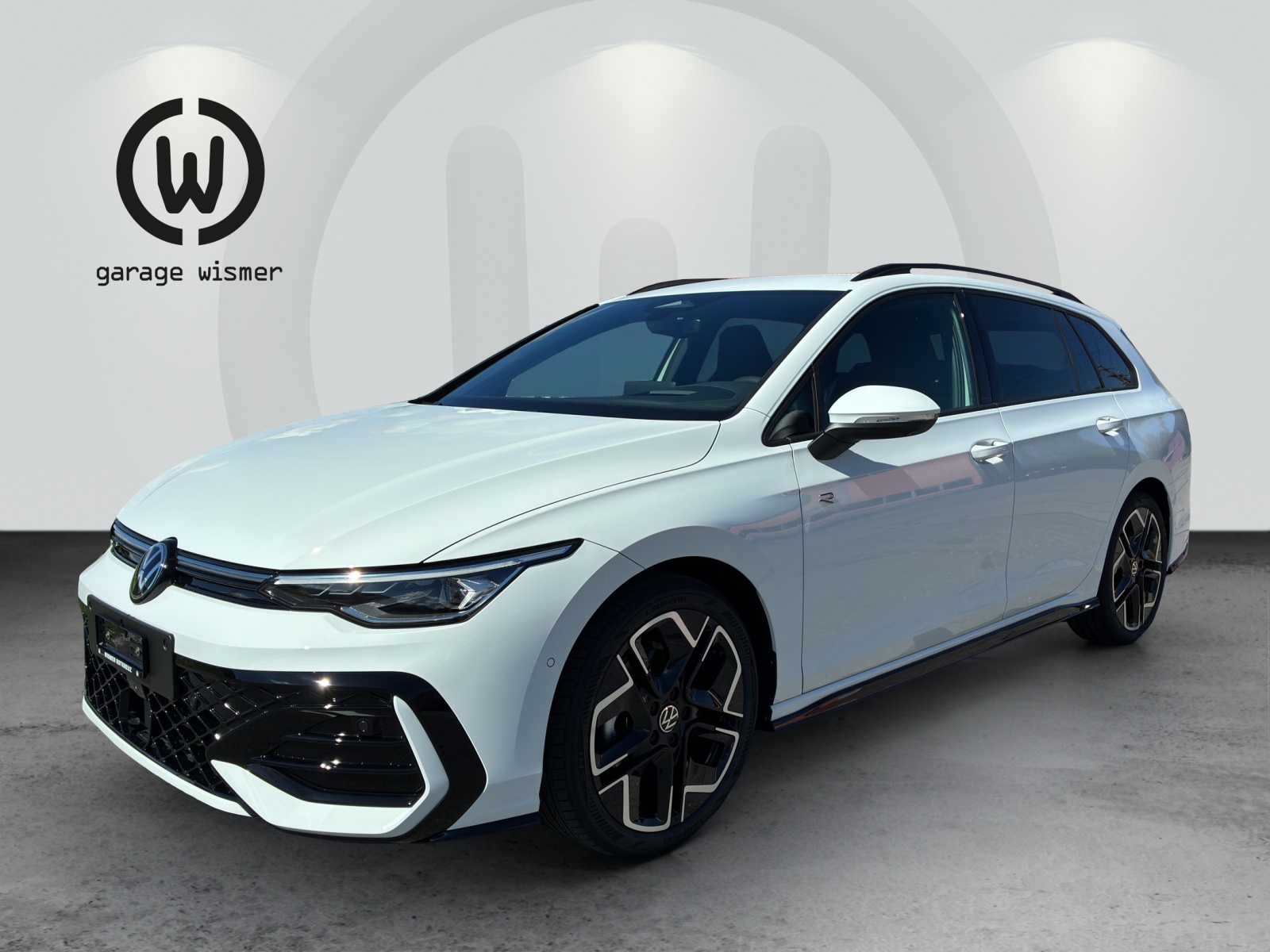 VW Golf Variant 1.5 eTSI mHEV R-Line DSG