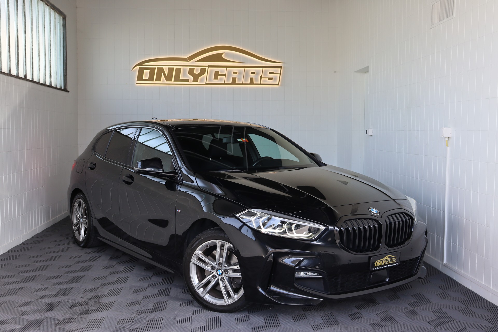 BMW 118I M SPORT STEPTRONIC * CH-FAHRZEUG * FAHRASSISTENZ-PAKET * RÜCKFAHRKAMERA *