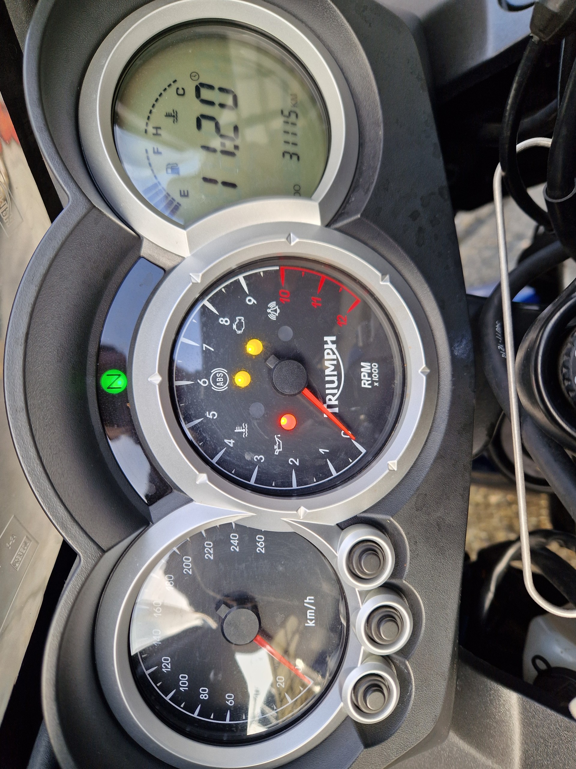 TRIUMPH Sprint GT ABS 1050-image-5