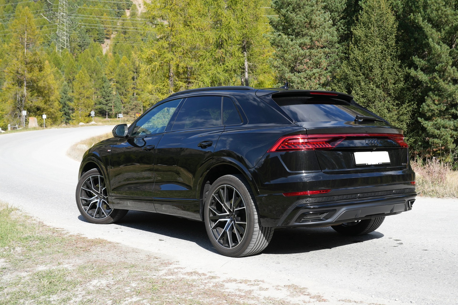 AUDI 3.0 55 TFSI quattro T-Tronic-image-4
