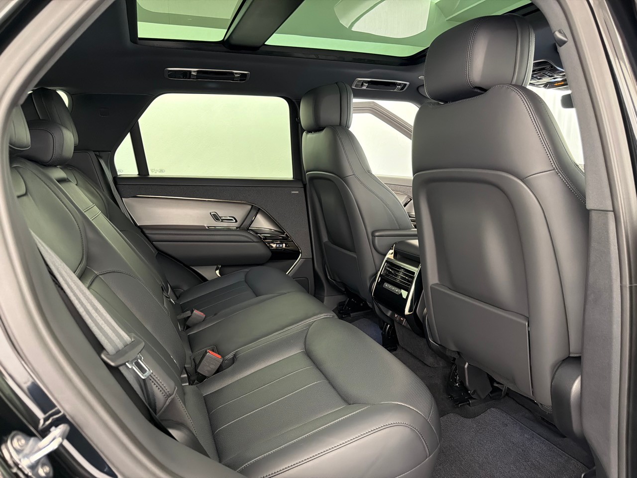LAND ROVER RR Sport P460e Dyn. SE-image-9