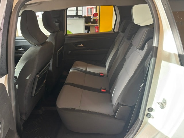 DACIA Jogger TCe 110 Extreme-image-12