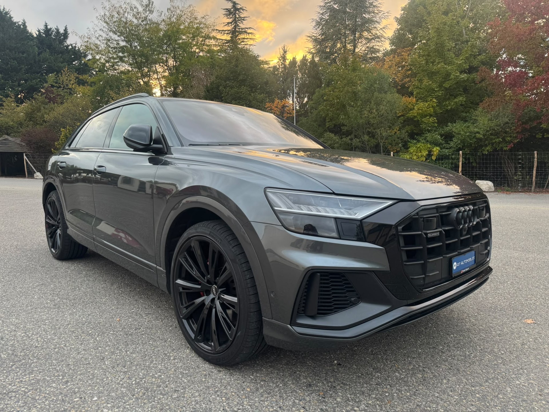 AUDI Q8 55 TFSI quattro tiptronic-image-3