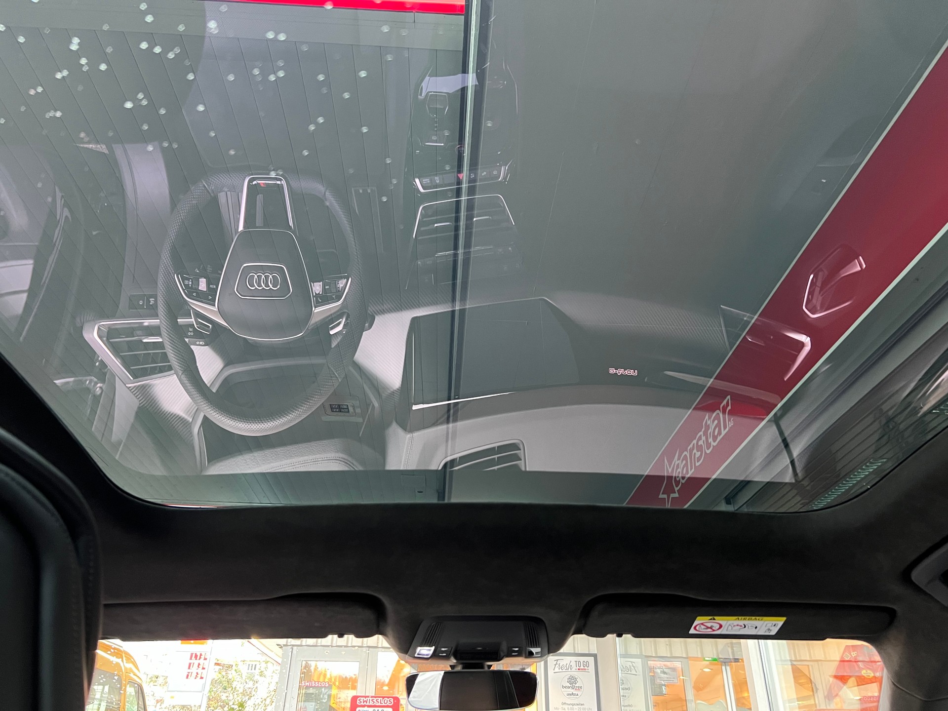 AUDI RS e-tron GT quattro-image-11